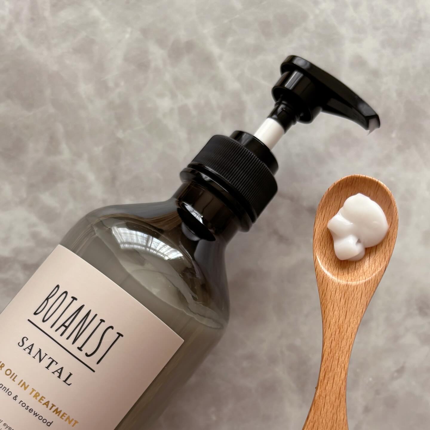 ボタニスト サンタル リペアオイルインシャンプー/トリートメント/BOTANIST/市販シャンプーを使ったクチコミ（3枚目）