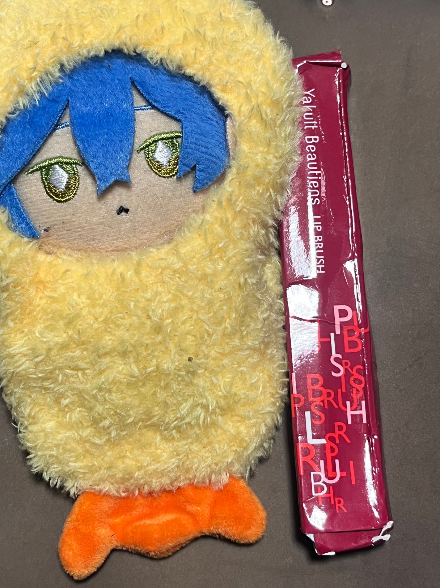 あなご on LIPS 「リピ2回目、ヤクルト社のリップブラシ。天然の毛を使用して、とて..」(1枚目)