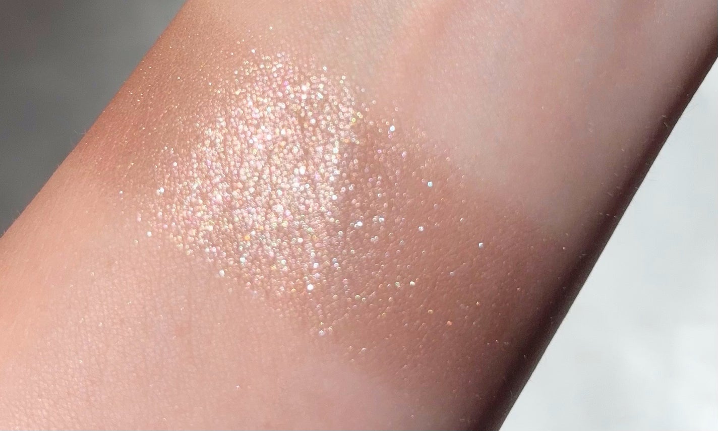 エレガンス プレジール アイズ/Elégance/単色アイシャドウを使ったクチコミ(3枚目)