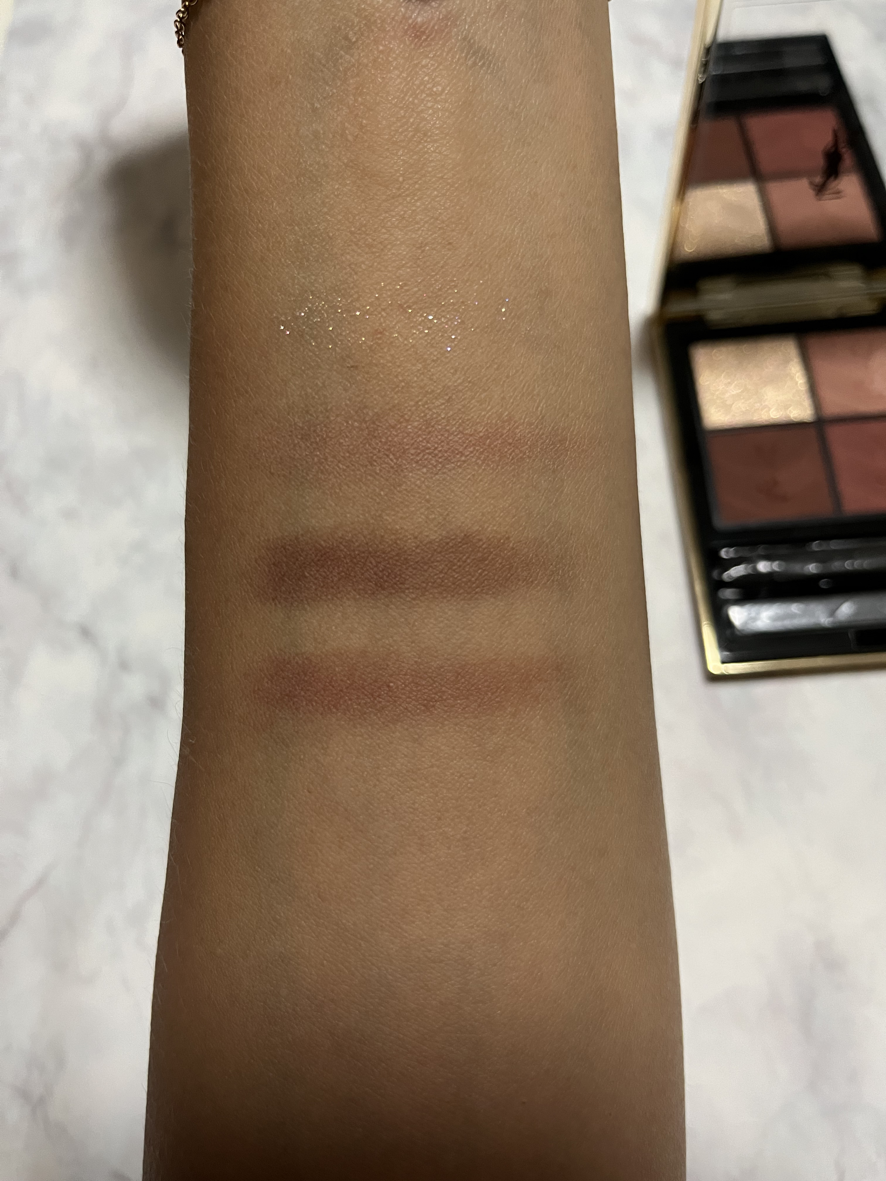 クチュール ミニ クラッチ/YVES SAINT LAURENT BEAUTE/アイシャドウパレットを使ったクチコミ（2枚目）