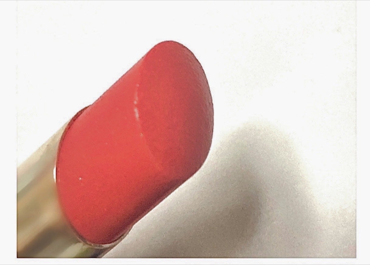 プラチナム 顔色アップ ラスティングルージュ/エルシア/口紅を使ったクチコミ(2枚目)