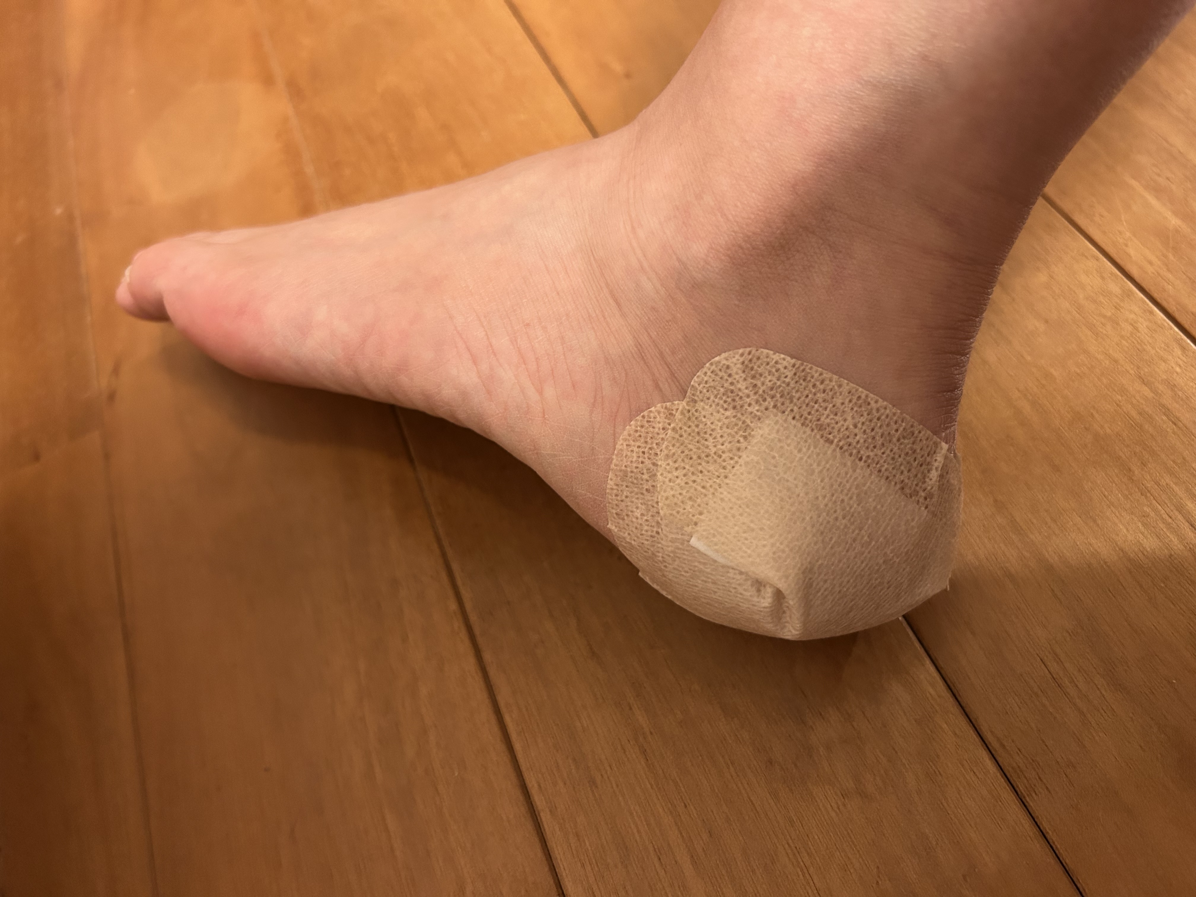 シアバター スリーピング ヒール パッチ/BAREN/レッグ・フットケアを使ったクチコミ（3枚目）