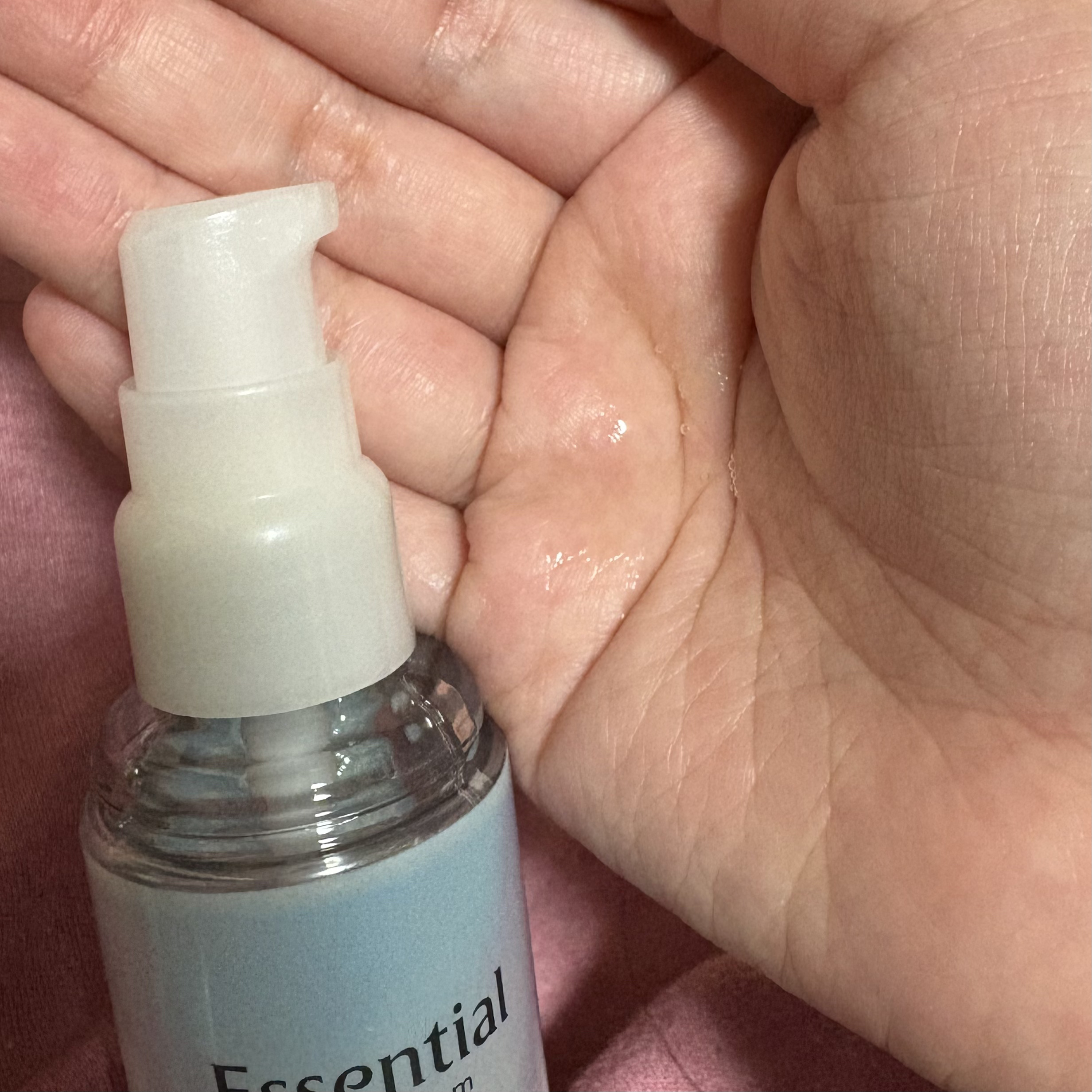 エッセンシャル プレミアム うるりキラリオイル/エッセンシャル/ヘアオイルを使ったクチコミ（2枚目）