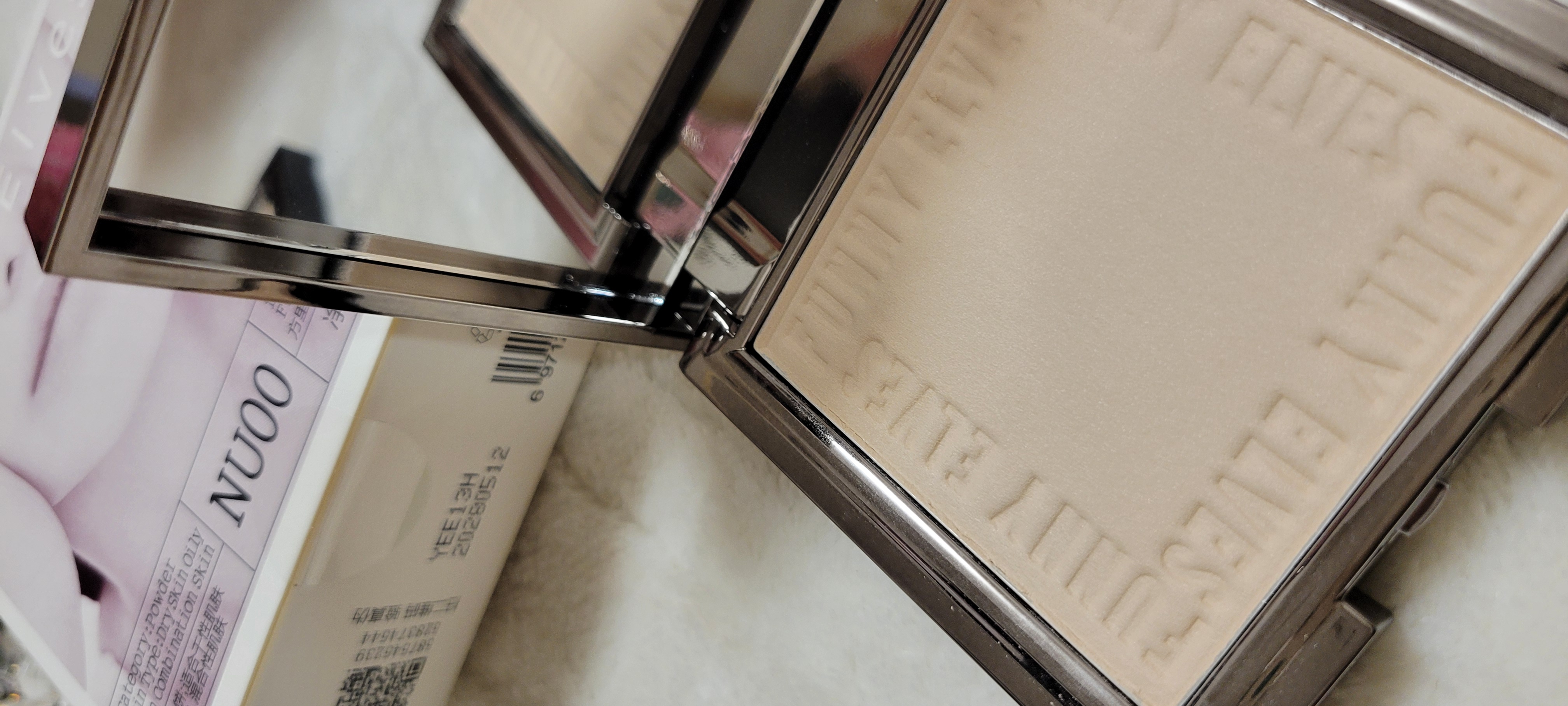 ソフトマットプレストパウダー/FUNNY ELVES方里/プレストパウダーを使ったクチコミ（1枚目）