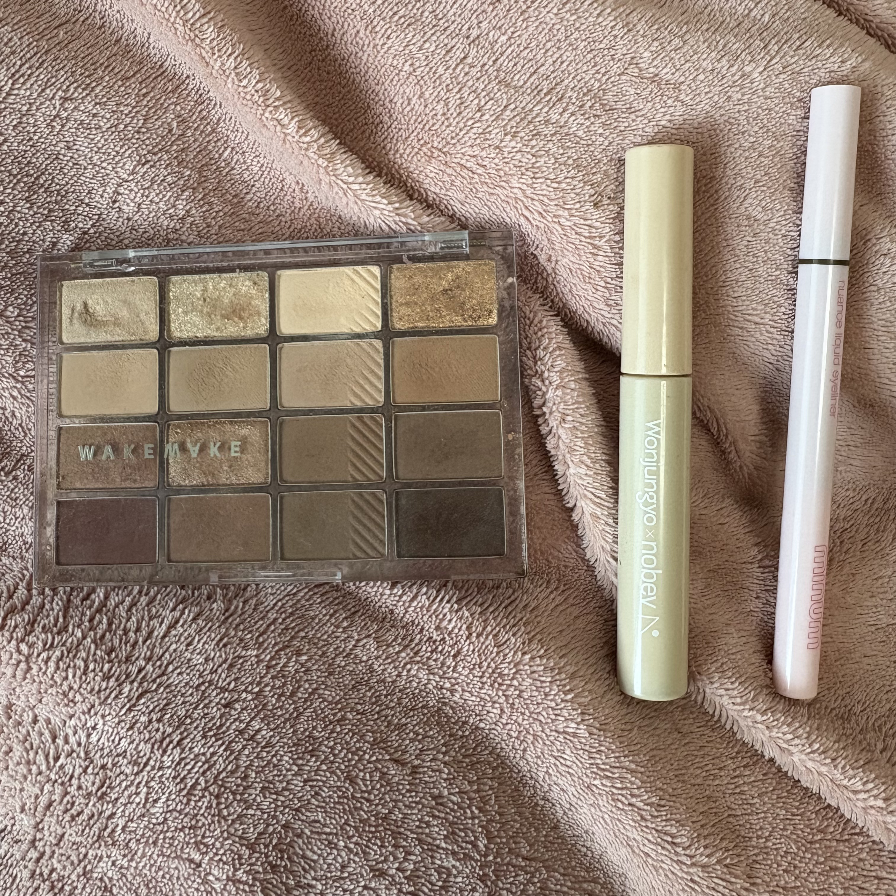 ソフトブラーリングアイパレット 11.ロンドンブラウンブラーリング/wakemake/アイシャドウパレットを使ったクチコミ（1枚目）