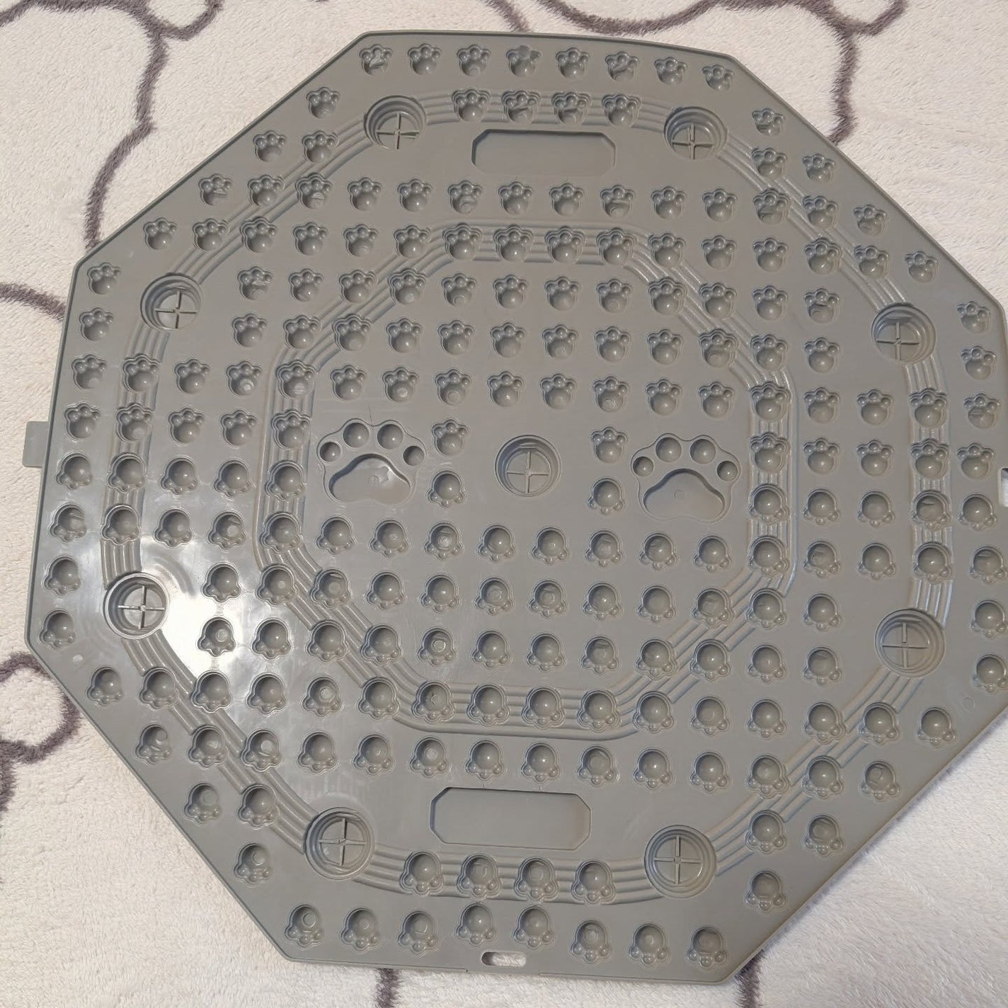 ir_uuy on LIPS 「足つぼマット指圧ボードお試しさせていただきました💕八角形フォル..」(3枚目)