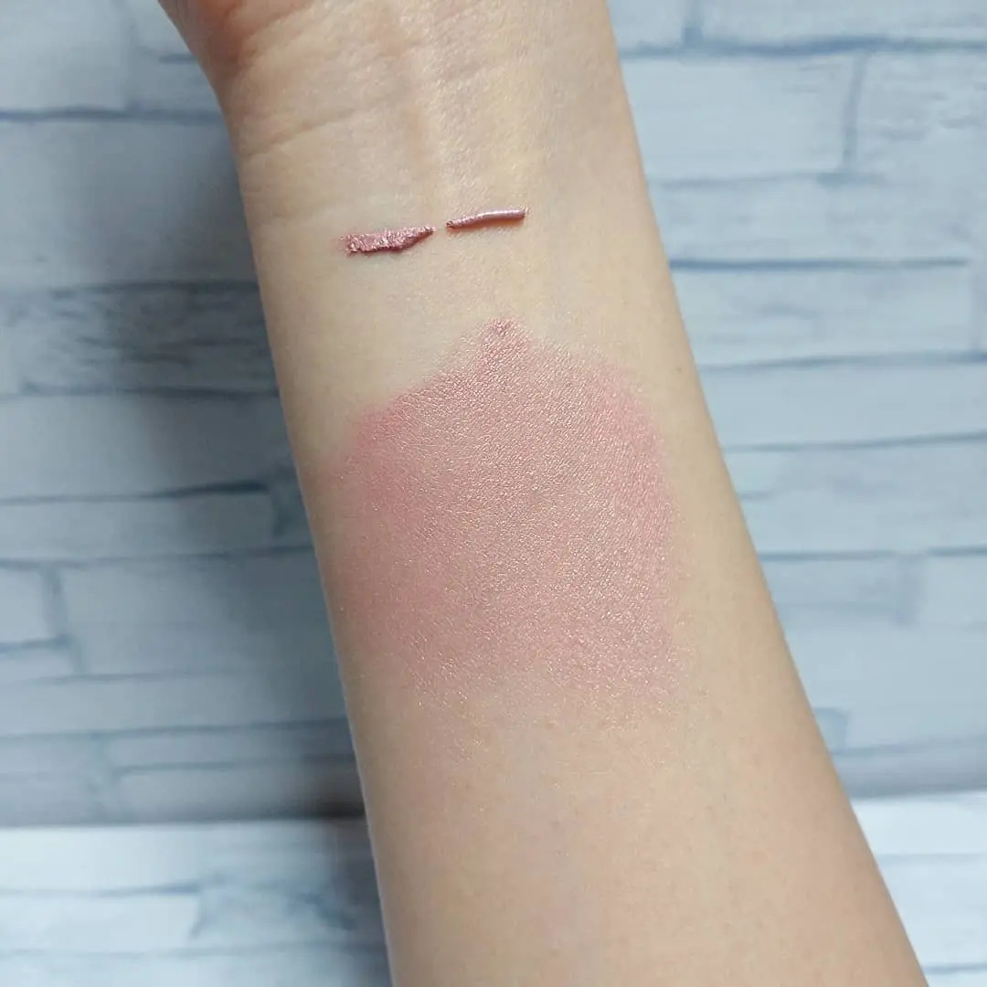 マルチカラーコンシャス/DAZZSHOP/ジェル・クリームアイシャドウを使ったクチコミ（2枚目）