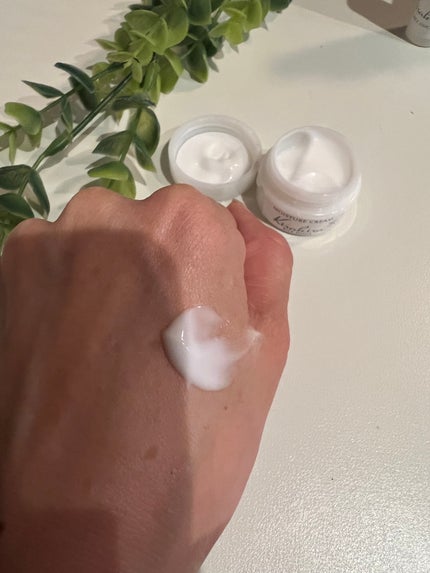 eitooo25 on LIPS 「♡KIRAKIRAトラベルセット♡植物性シリカがもたらす微細振..」(5枚目)