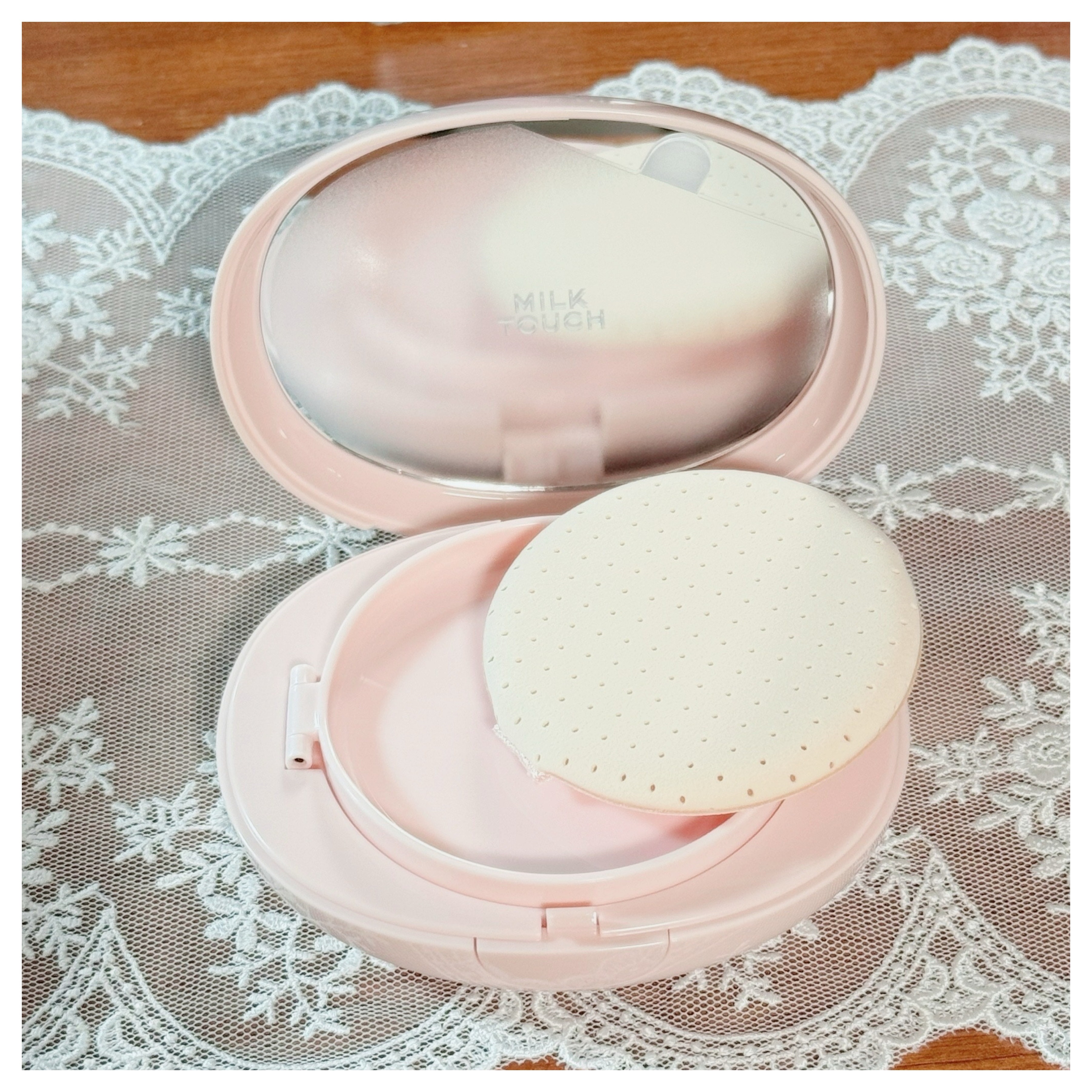 オールデイスキンフィットミルキーグロウクッション/Milk Touch/クッションファンデーションを使ったクチコミ（2枚目）