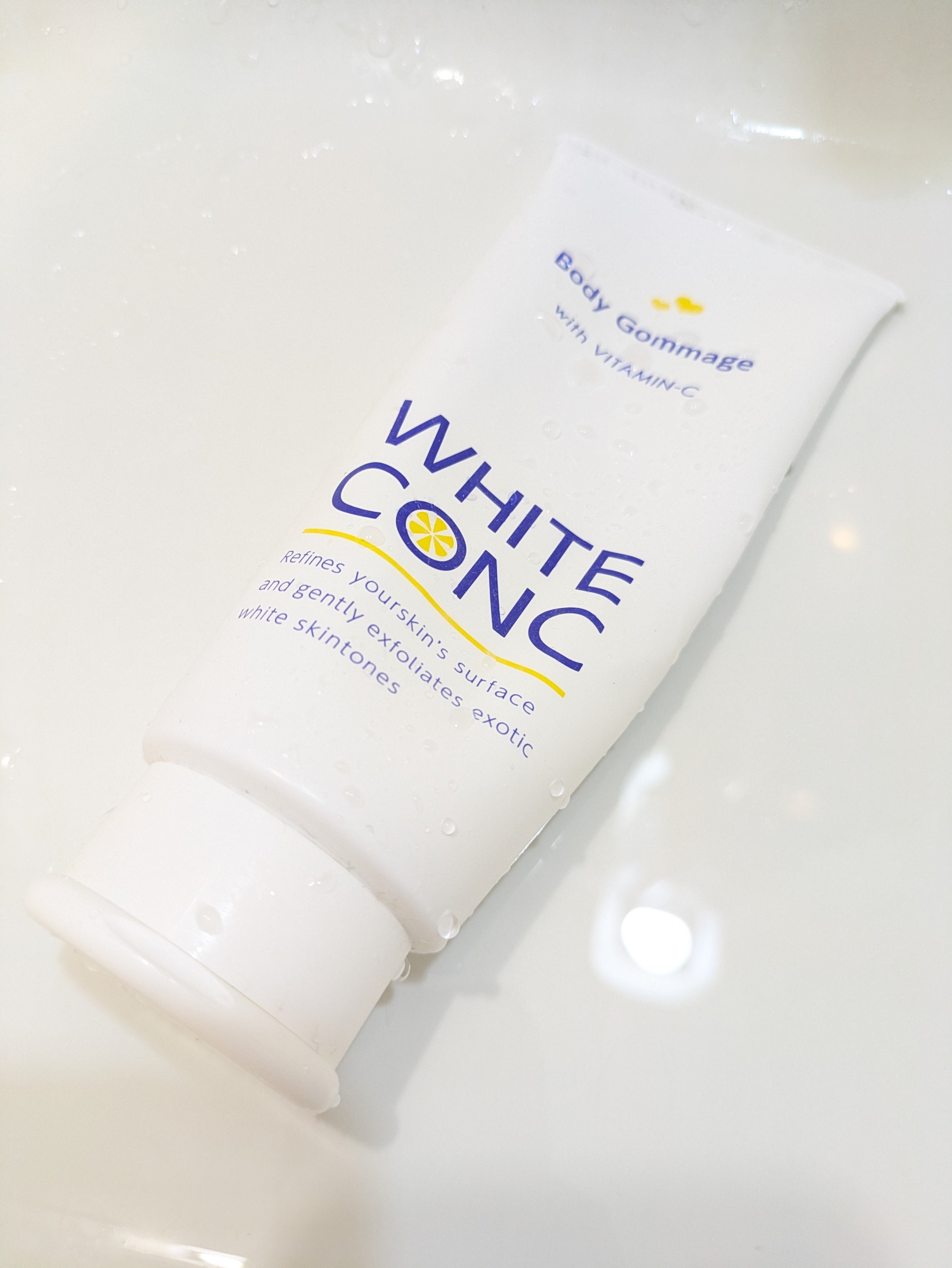 薬用ホワイトコンク ボディゴマージュCII/ホワイトコンク/ボディスクラブを使ったクチコミ（1枚目）