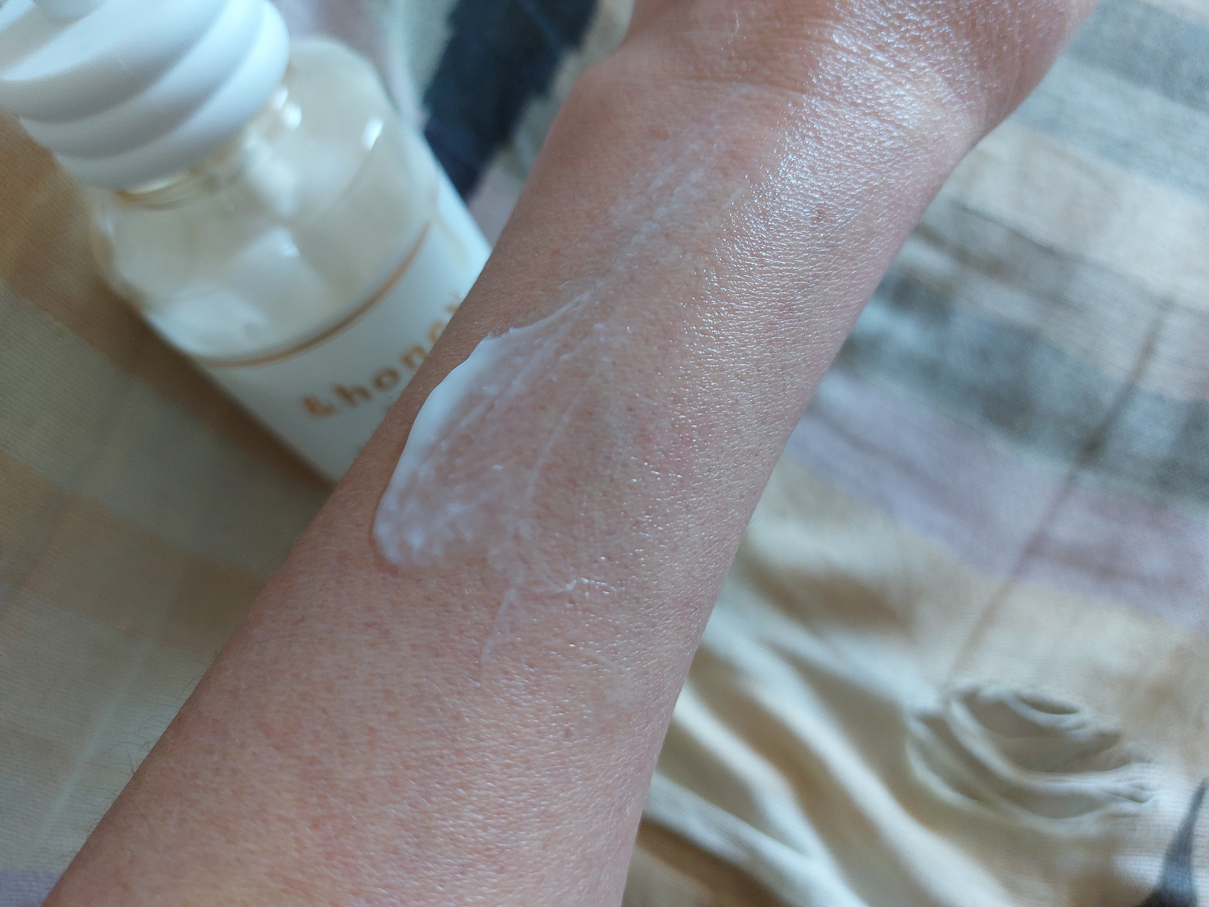 ディープ　モイストボディミルク/&honey/ボディミルクを使ったクチコミ（3枚目）