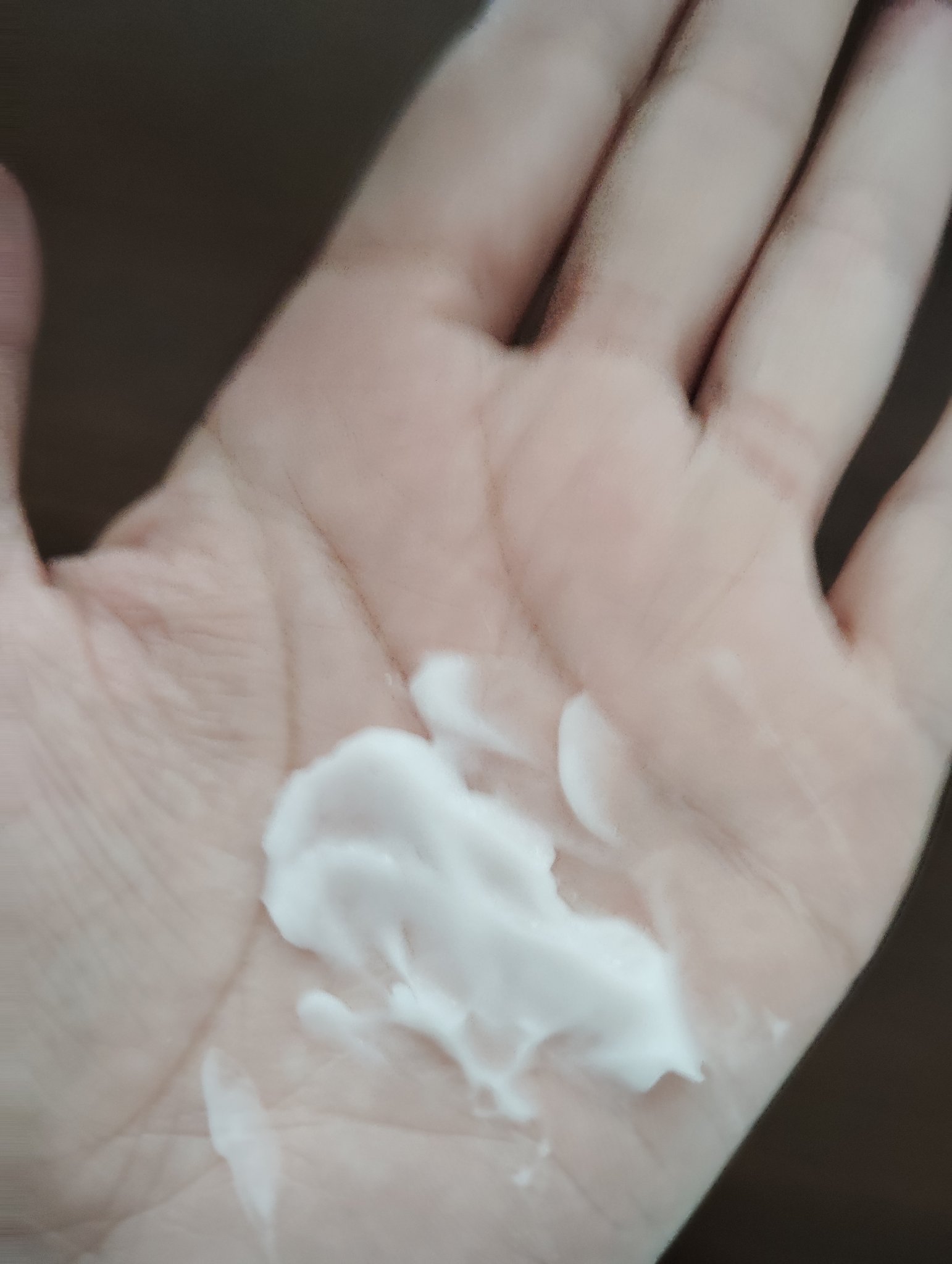 h&s 5 in 1 コンディショナー〔医薬部外品〕のクチコミ「h&s　5 in 1 コンディショナー〔医薬部外品〕　340g

頭皮に揉み込み
5つの悩みに.....」（2枚目）