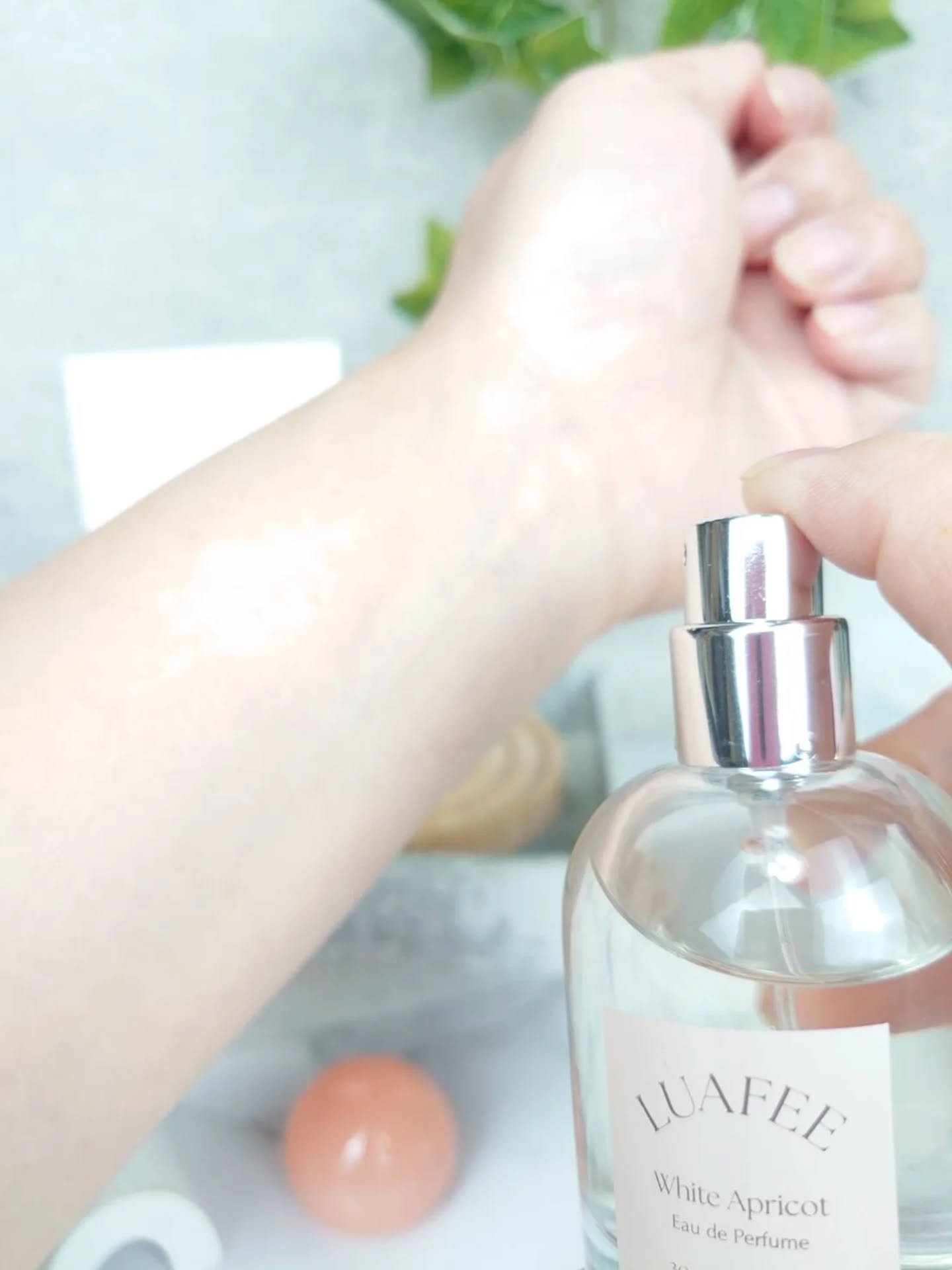 ホワイトアプリコット/LUAFEE/香水(レディース)を使ったクチコミ（3枚目）