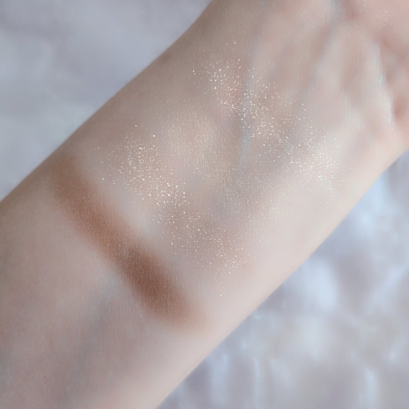 トーン ペタル フロート アイパレット/to/one/アイシャドウパレットを使ったクチコミ(4枚目)