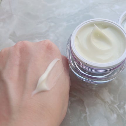 コラーゲンバウンスアップバリアクリーム/SNP/フェイスクリームを使ったクチコミ(5枚目)