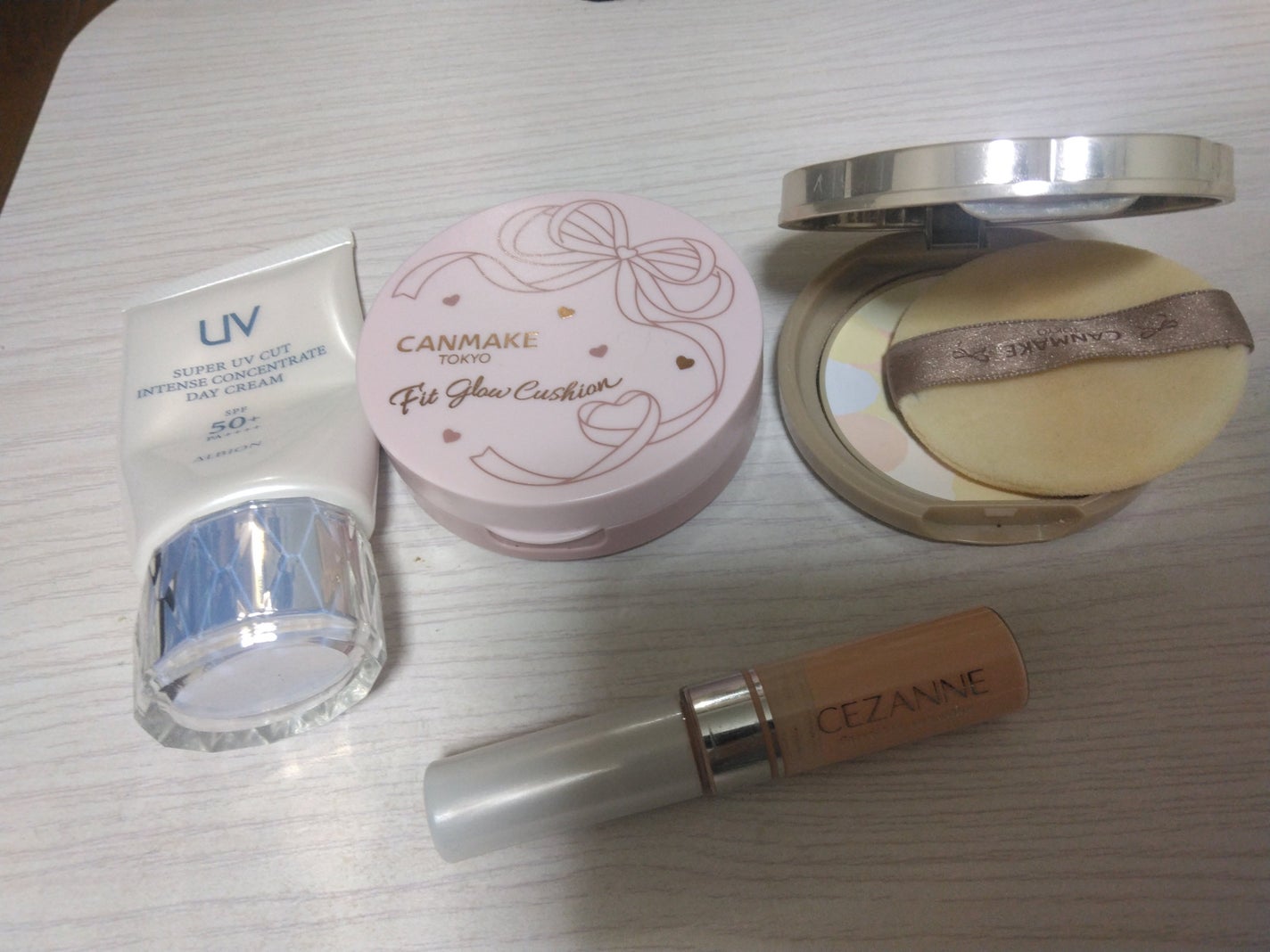 ストレッチコンシーラー/CEZANNE/リキッドコンシーラーを使ったクチコミ(1枚目)