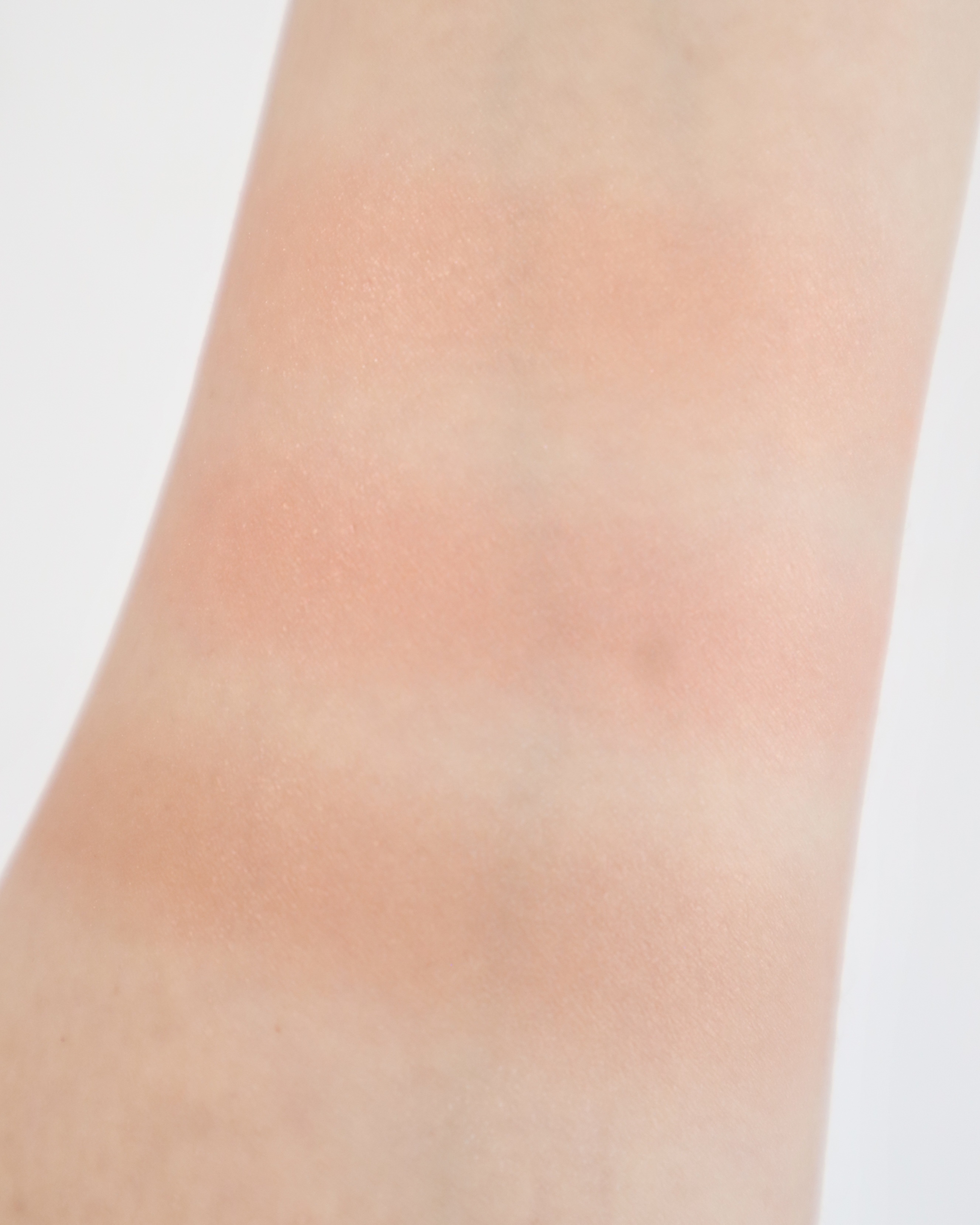 メロウメルティングチーク/Enamor/パウダーチークを使ったクチコミ（3枚目）