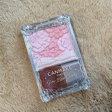 グロウフルールチークス 18 ももホイップフルール/キャンメイク/パウダーチークの画像