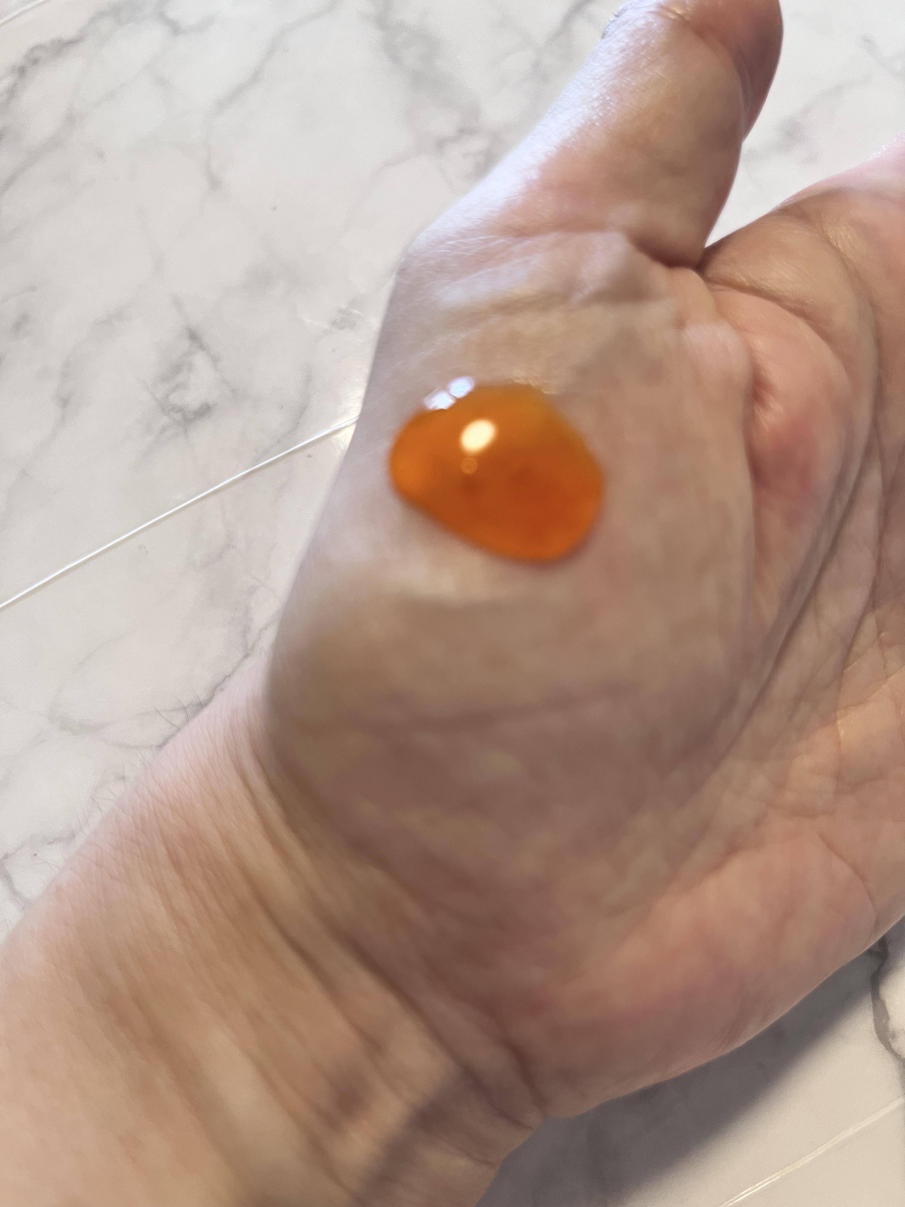 アスタリフト ホワイト ジェリー アクアリスタ/アスタリフト/美容液を使ったクチコミ（3枚目）