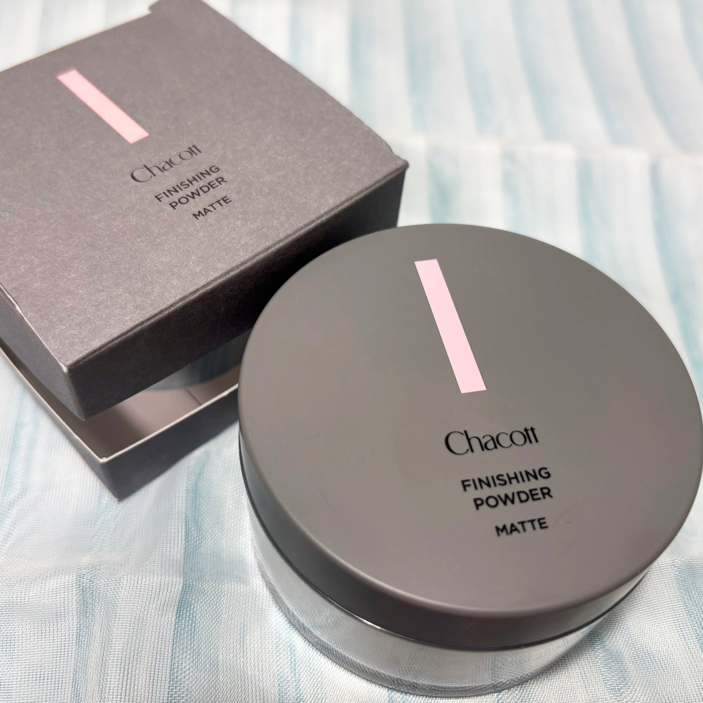 フィニッシングパウダー マット/チャコット・コスメティクス/ルースパウダーを使ったクチコミ(2枚目)