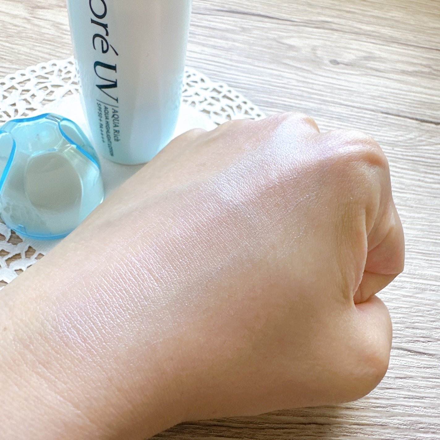 ビオレUV アクアリッチ アクアハイライトローション(水層ハイライトUV)/ビオレ/日焼け止めローションを使ったクチコミ(6枚目)