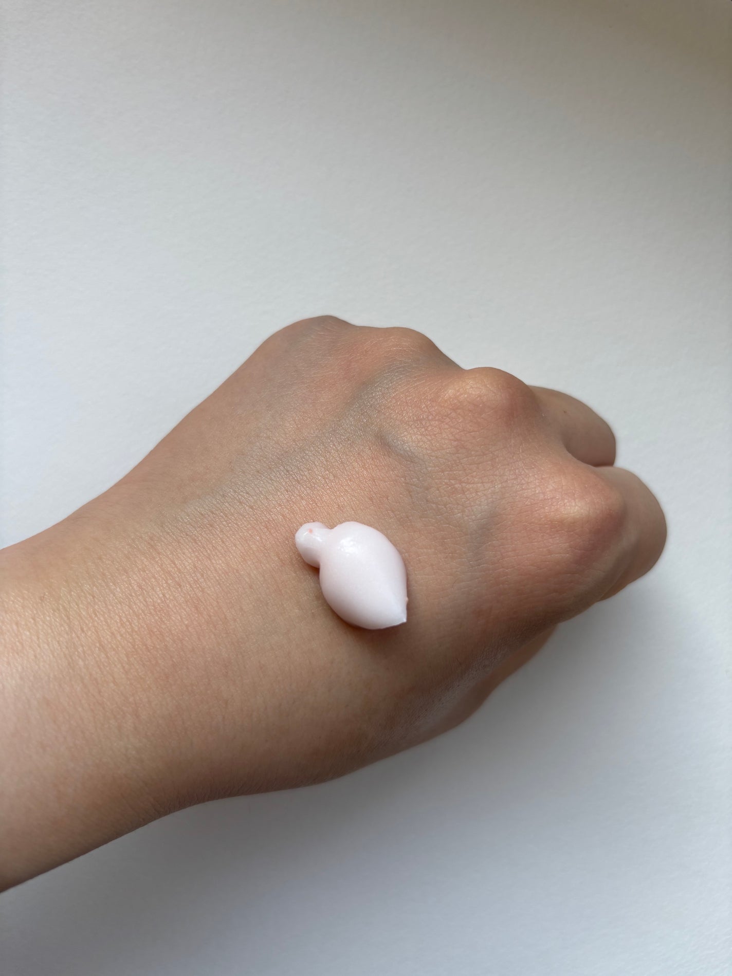 ボムバストクリーム リッチ/PEACH JOHN/バスト・ヒップケアを使ったクチコミ(2枚目)