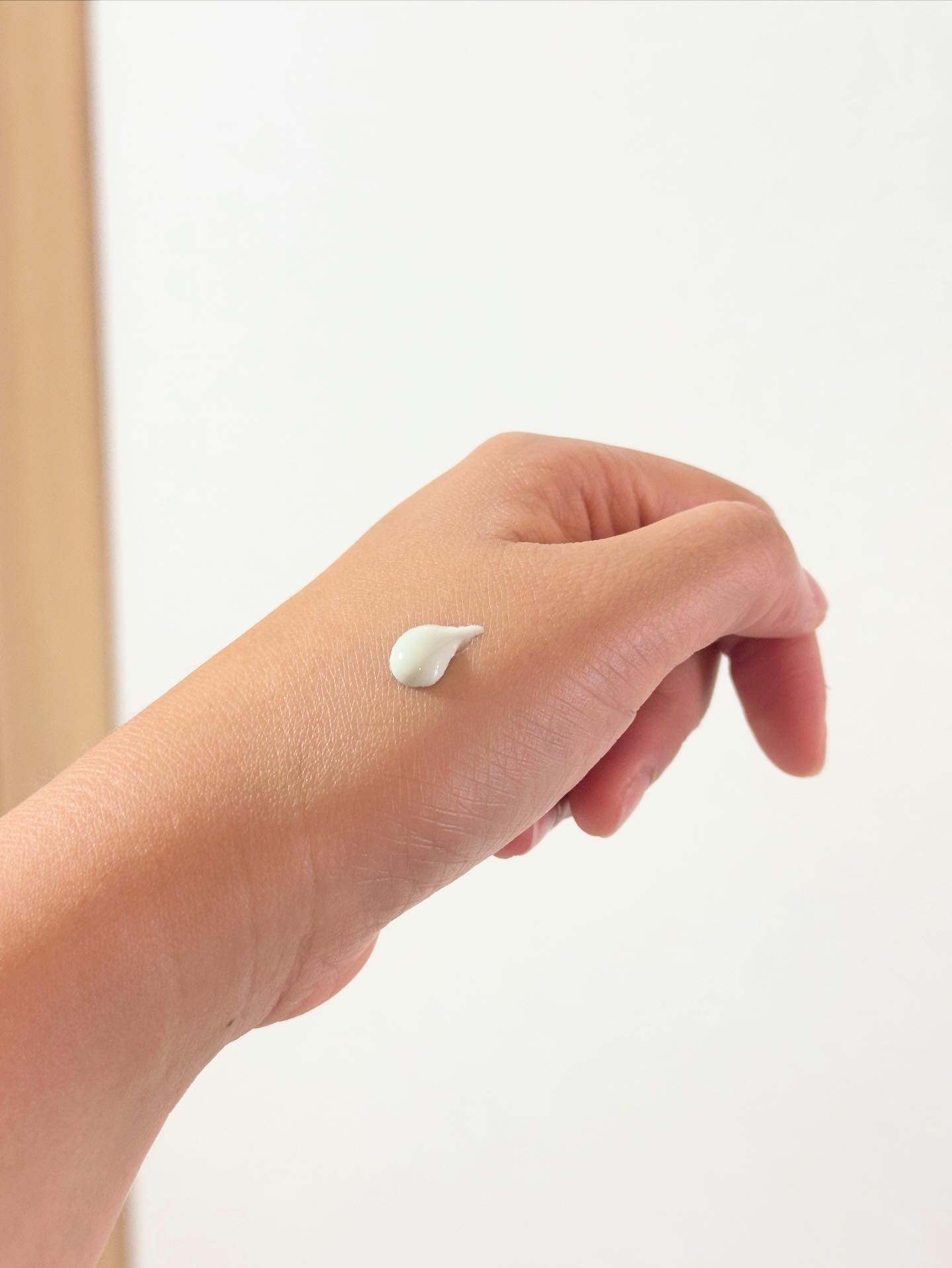 クリーンティーツリーリポソームトーンアップサンクリーム（グリーン）/ダルバ/日焼け止めクリームを使ったクチコミ（2枚目）