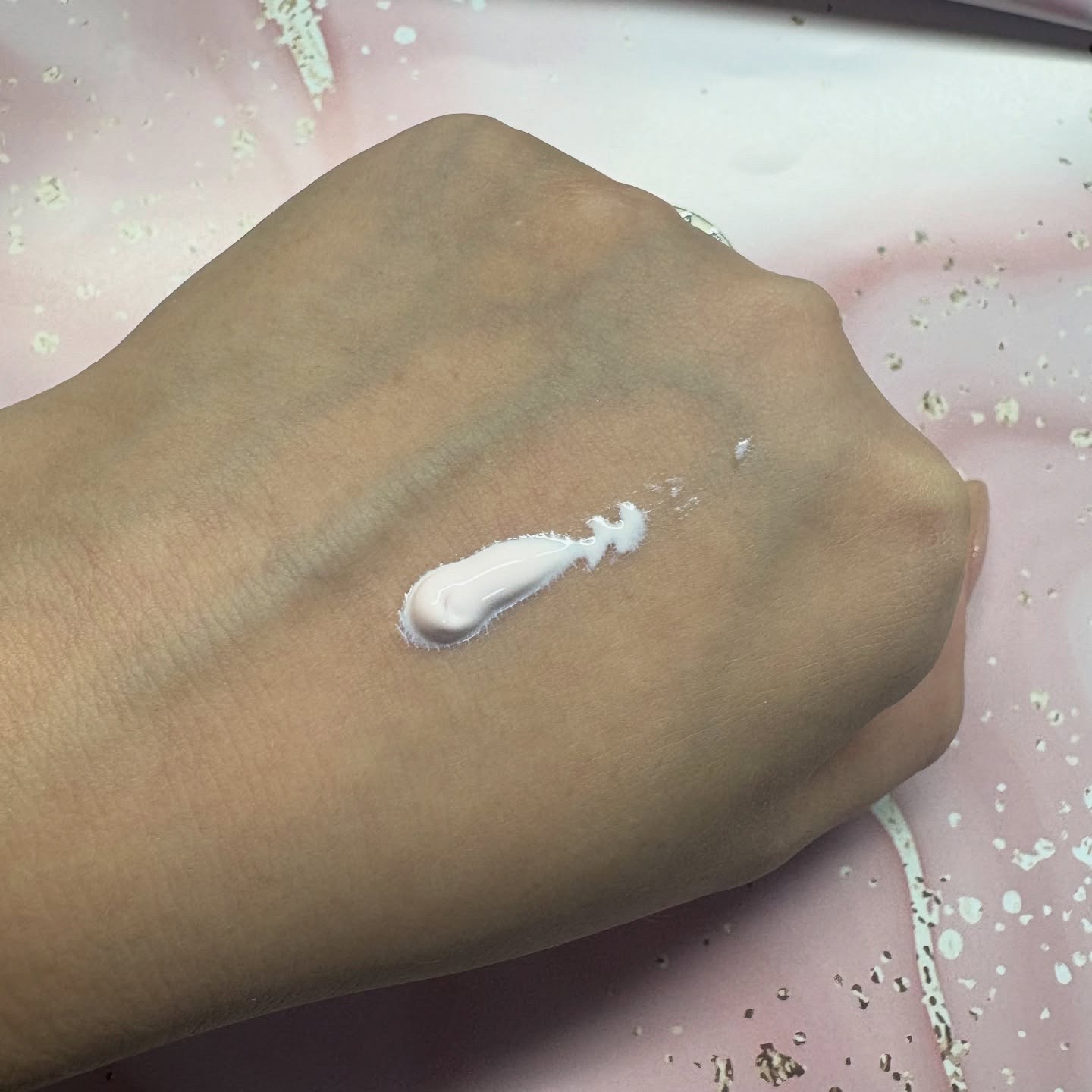 モイット　シアーモイストベース/エリザベス/化粧下地を使ったクチコミ（3枚目）