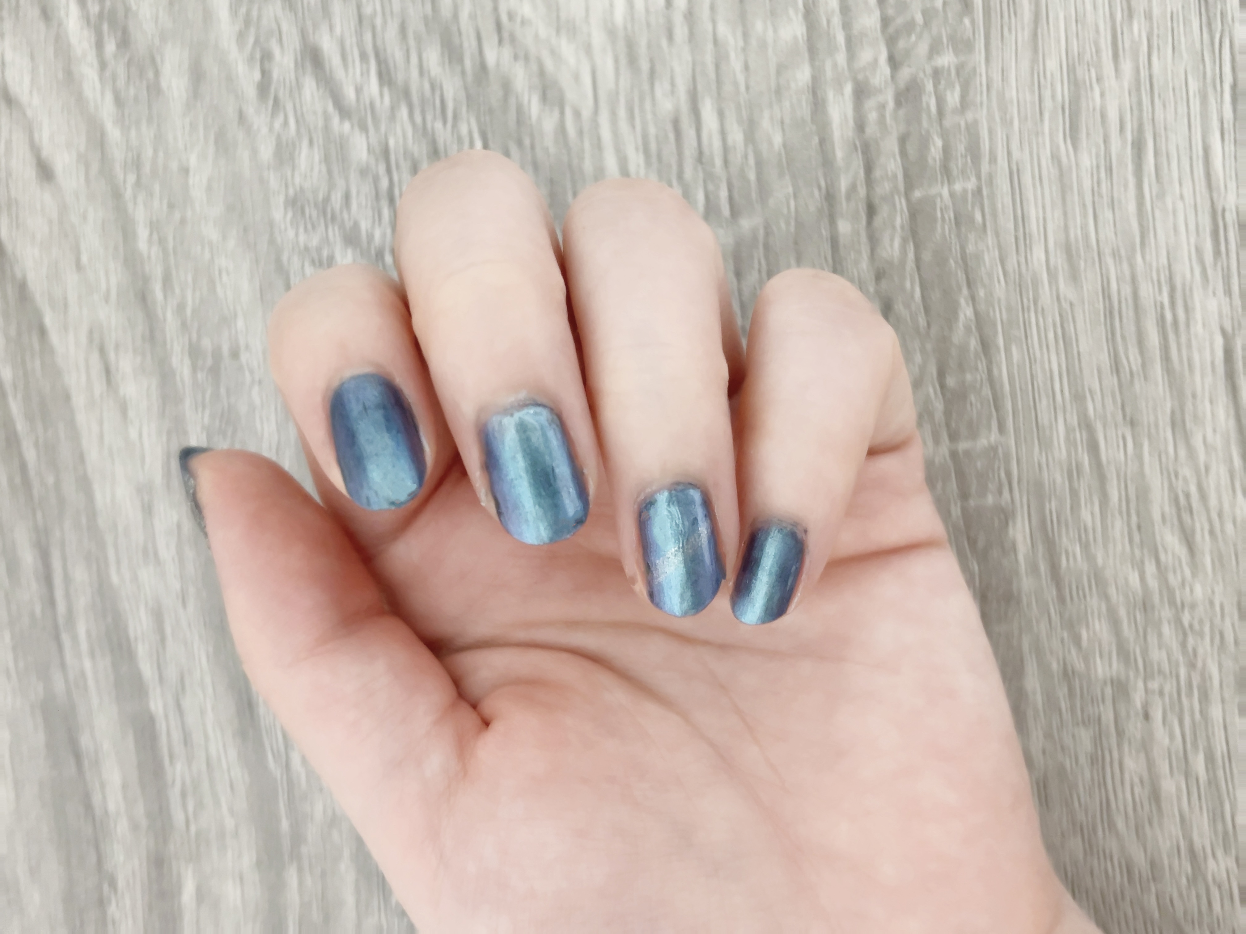 アディクション ザ ネイル ポリッシュ +/ADDICTION/マニキュアを使ったクチコミ（2枚目）