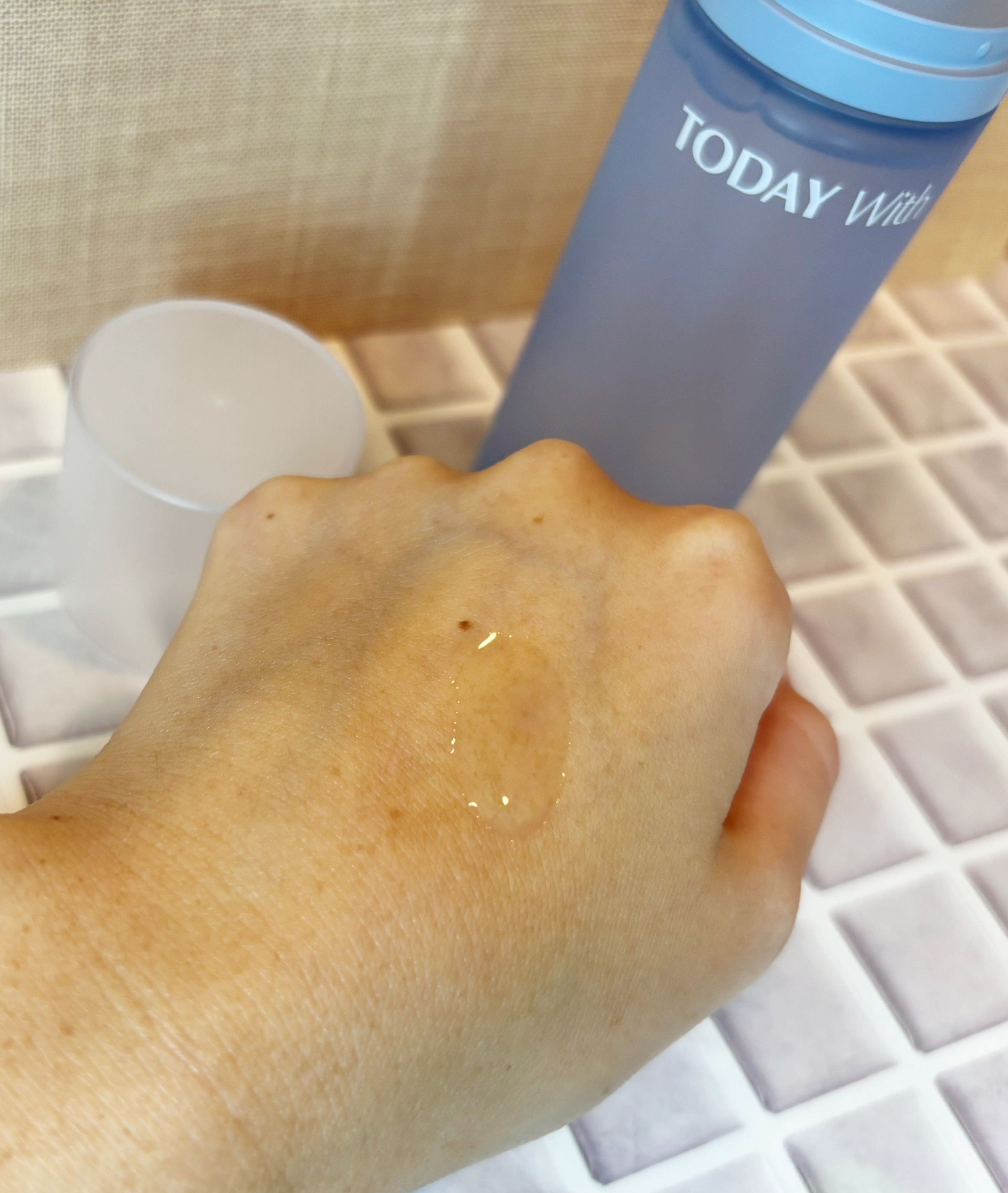 ソフトモイスチャーカーミングアンプル/TODAY With/美容液を使ったクチコミ（2枚目）