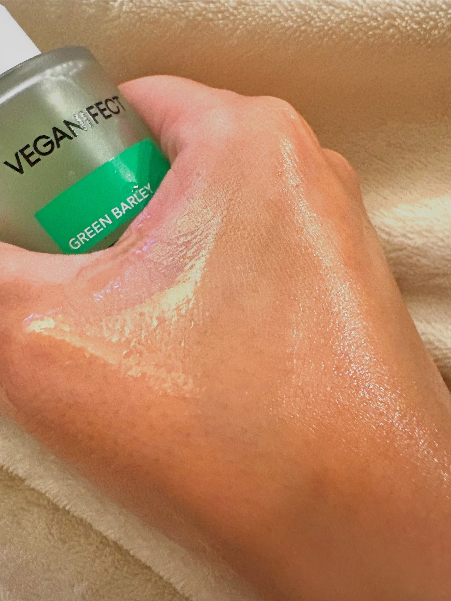 青麦ジンクセラム/Veganifect/美容液を使ったクチコミ（3枚目）