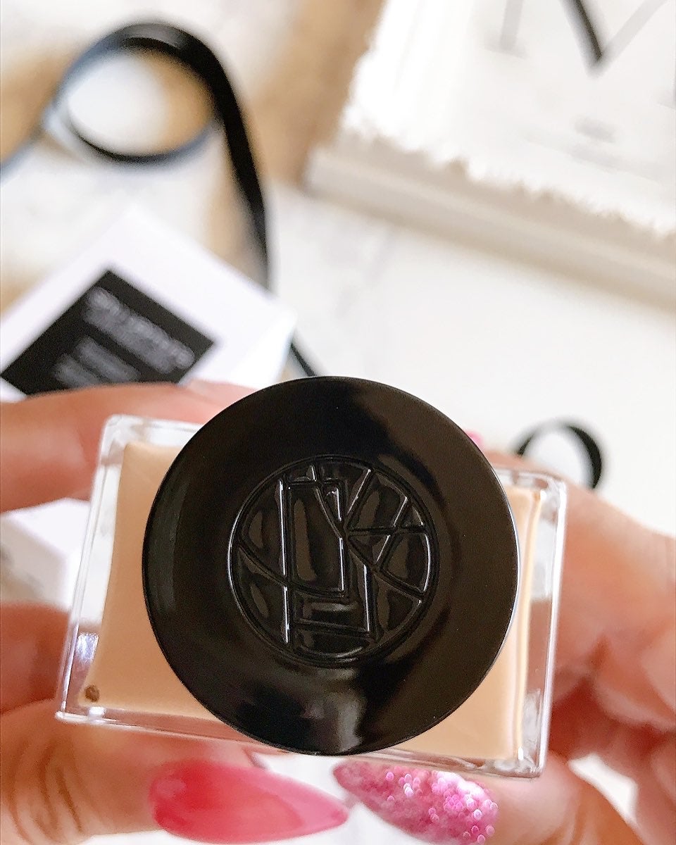 アンリミテッド ケア ツヤ セラム ファンデーション/shu uemura/リキッドファンデーションを使ったクチコミ(3枚目)