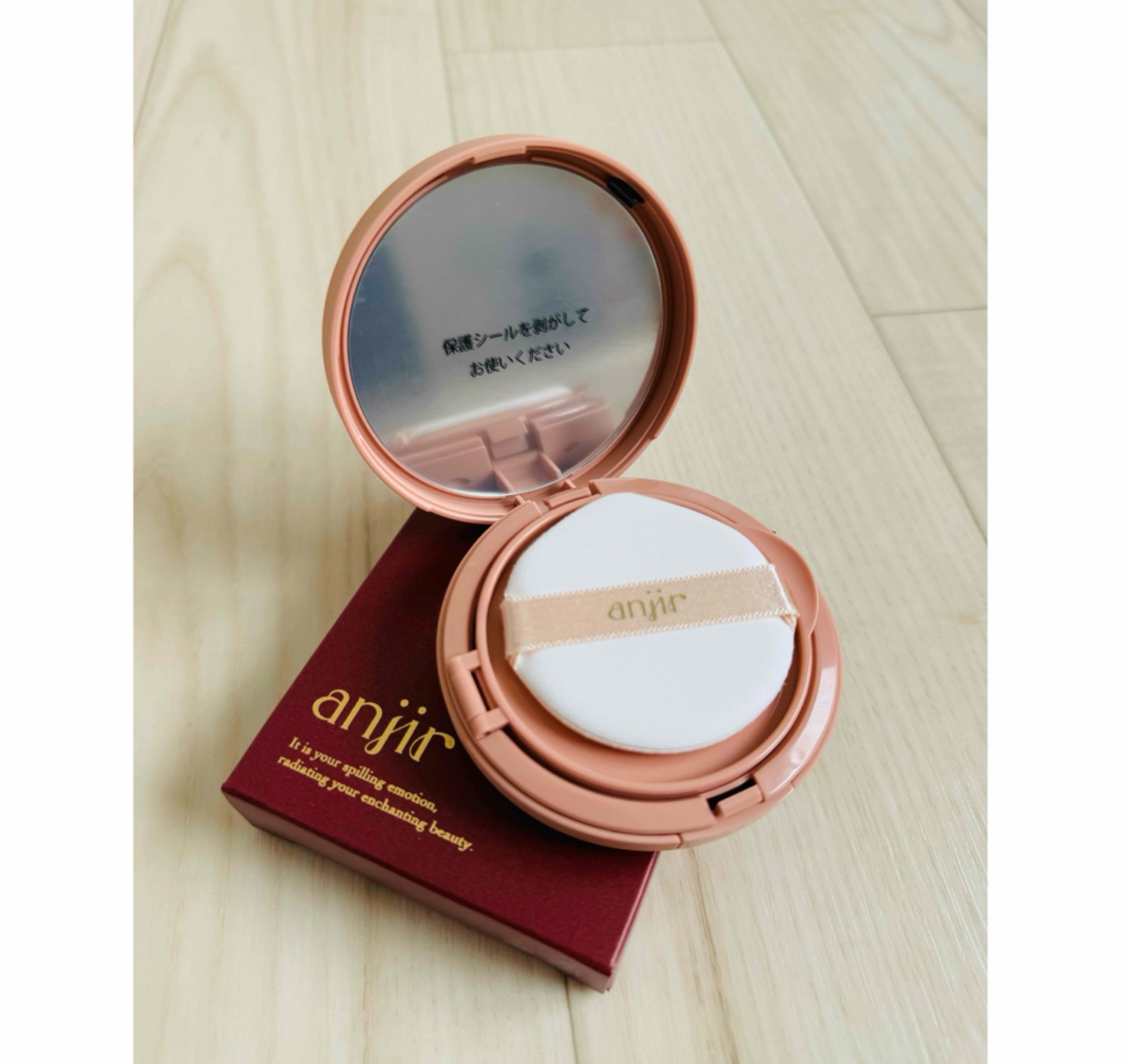 エンチャンテッド クッション ファンデーション 01 ライトベージュ/anjir/クッションファンデーションを使ったクチコミ（2枚目）