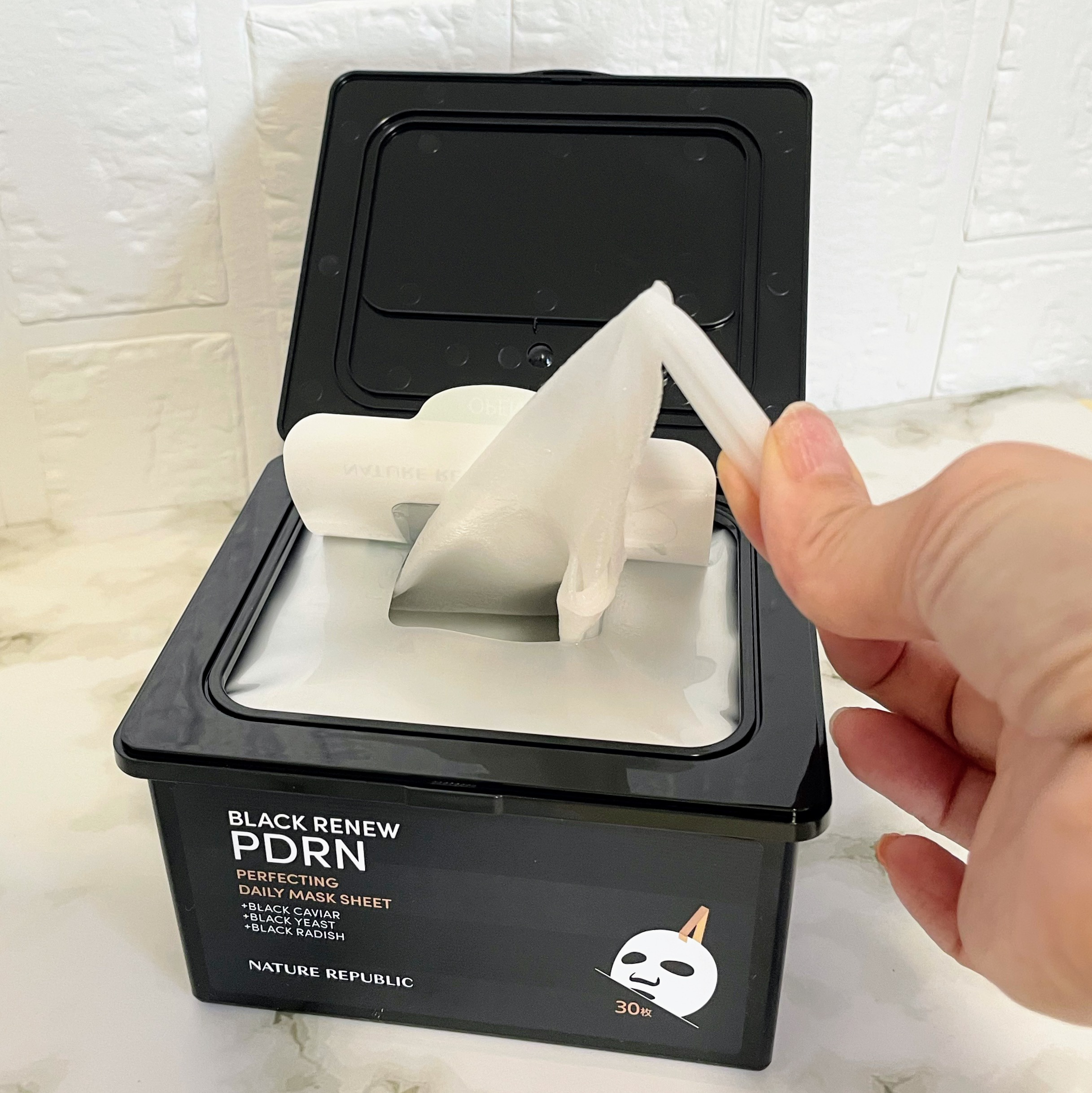 ブラックPDRN デイリーシートマスク/ネイチャーリパブリック/シートマスク・パックを使ったクチコミ（3枚目）