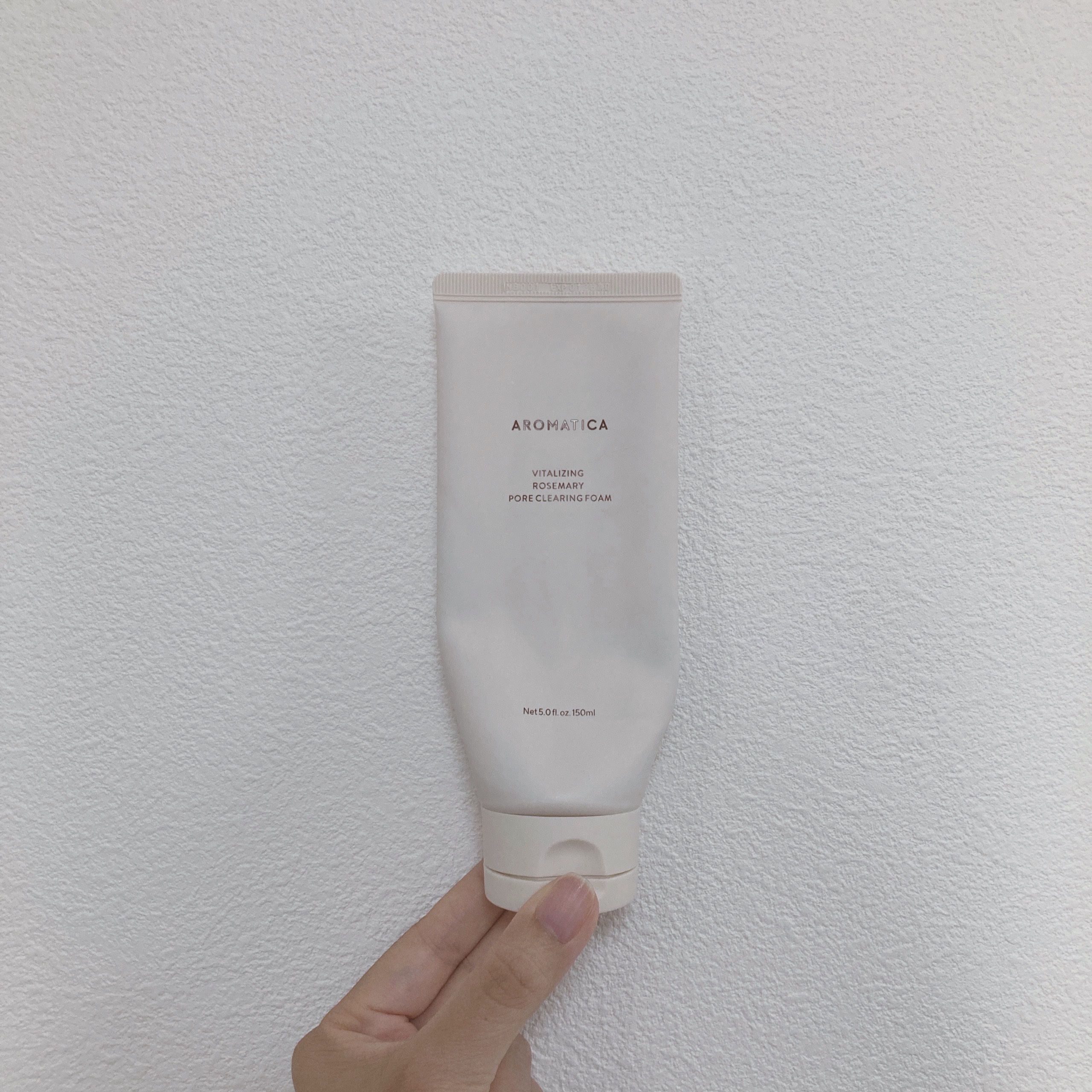 バイタライジング　ローズマリーポアクレンジングフォーム/AROMATICA/洗顔フォームを使ったクチコミ（1枚目）