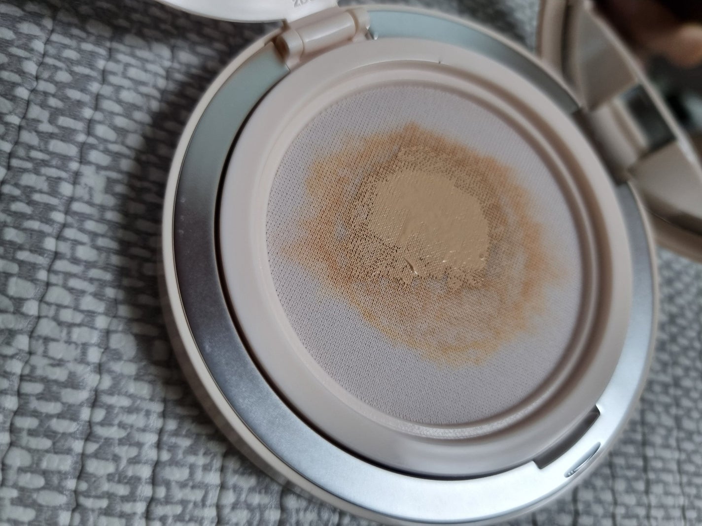 リフレクション スキン グロウ クッション ファンデーション/HERA/クッションファンデーションを使ったクチコミ(3枚目)