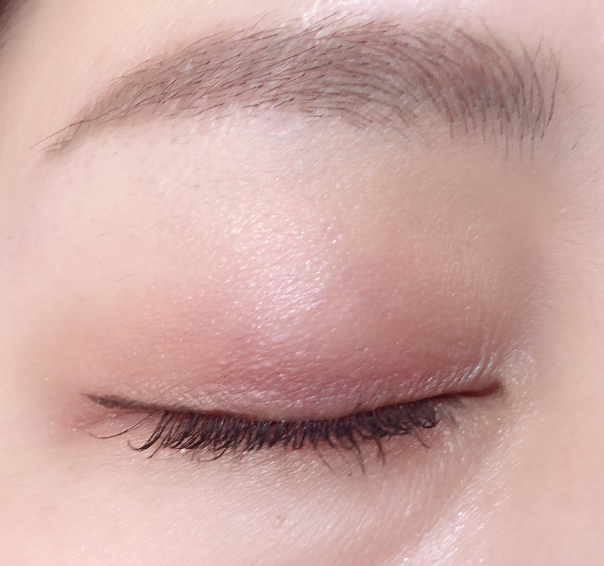 2025年秋新作アイシャドウパレット】レ キャトル オンブル ブトン