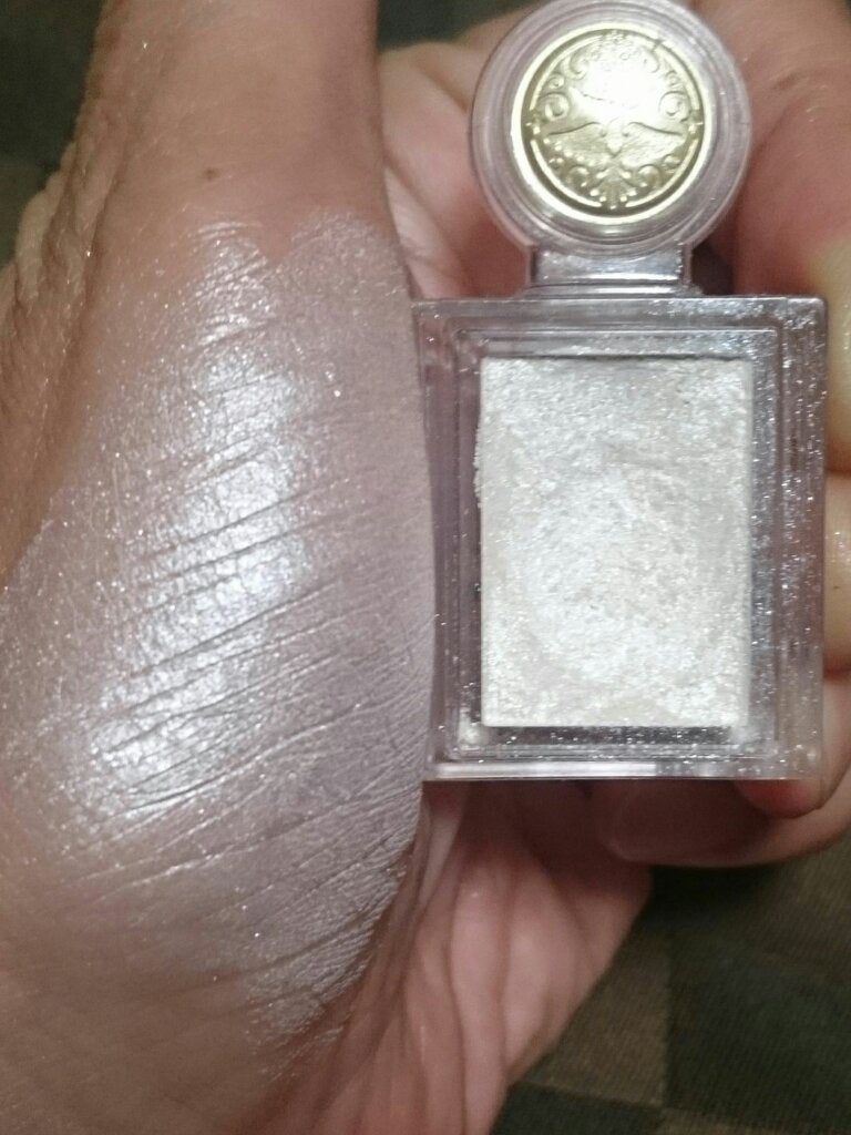 シャドーカスタマイズ/MAJOLICA MAJORCA/単色アイシャドウを使ったクチコミ(1枚目)