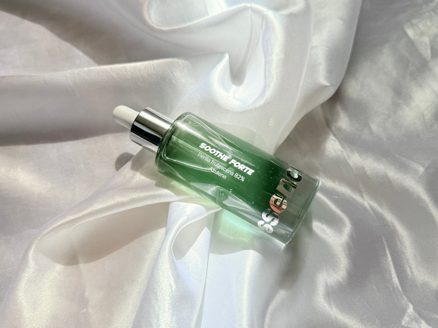 SOOTHE FORTE SERUM/essenciel/ブースター・導入液を使ったクチコミ(1枚目)
