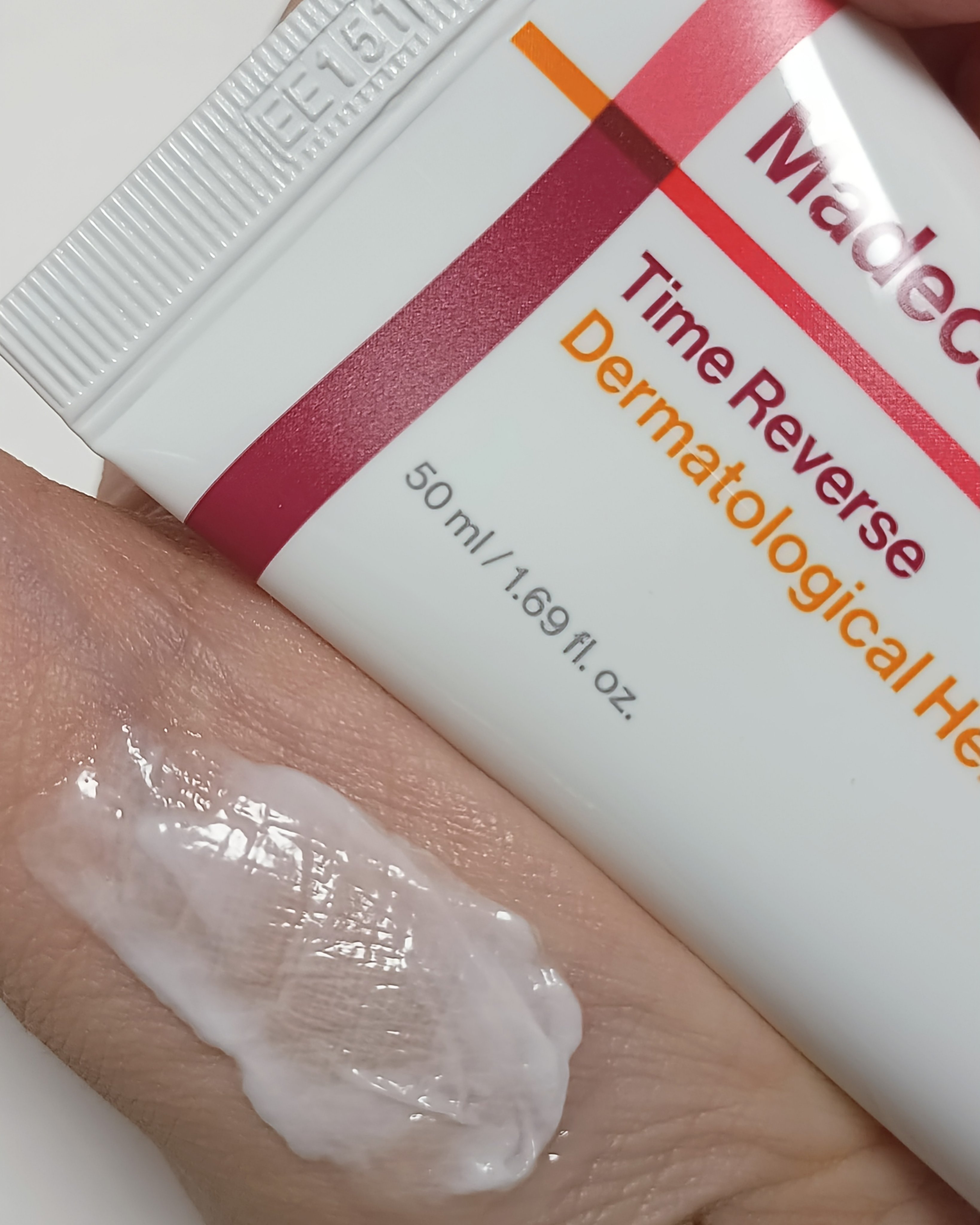 マデカクリームタイムリバース/センテリアン24/フェイスクリームを使ったクチコミ（2枚目）