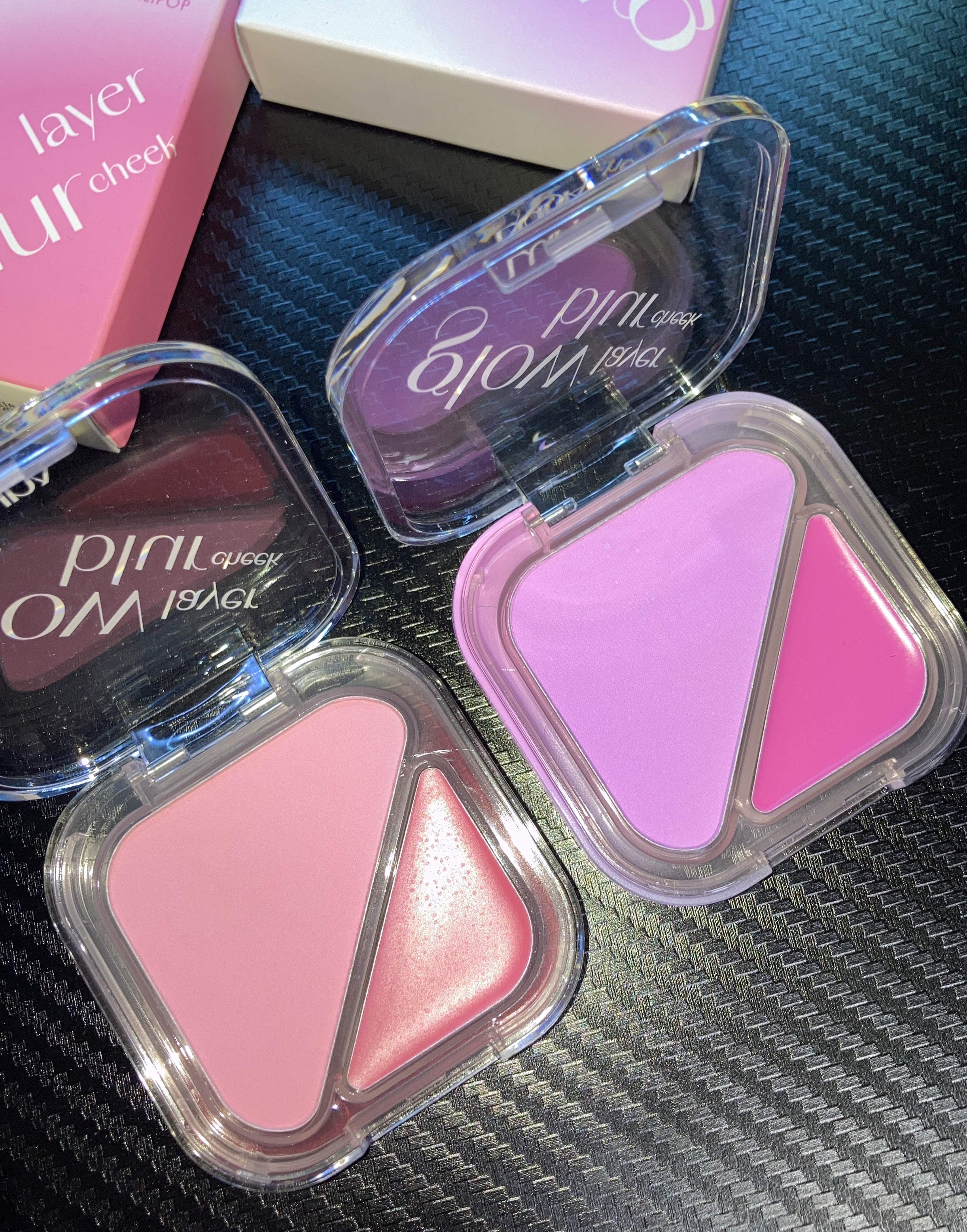 グローレイヤーブラーチーク 11 ピンクロリポップ/LUNA/パウダーチークを使ったクチコミ（2枚目）