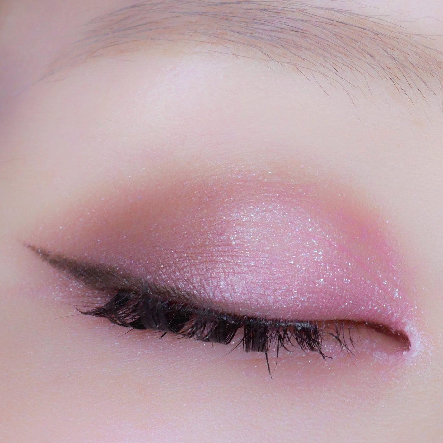 リクイド ラスター アイズ /SUQQU/リキッドアイシャドウを使ったクチコミ(2枚目)