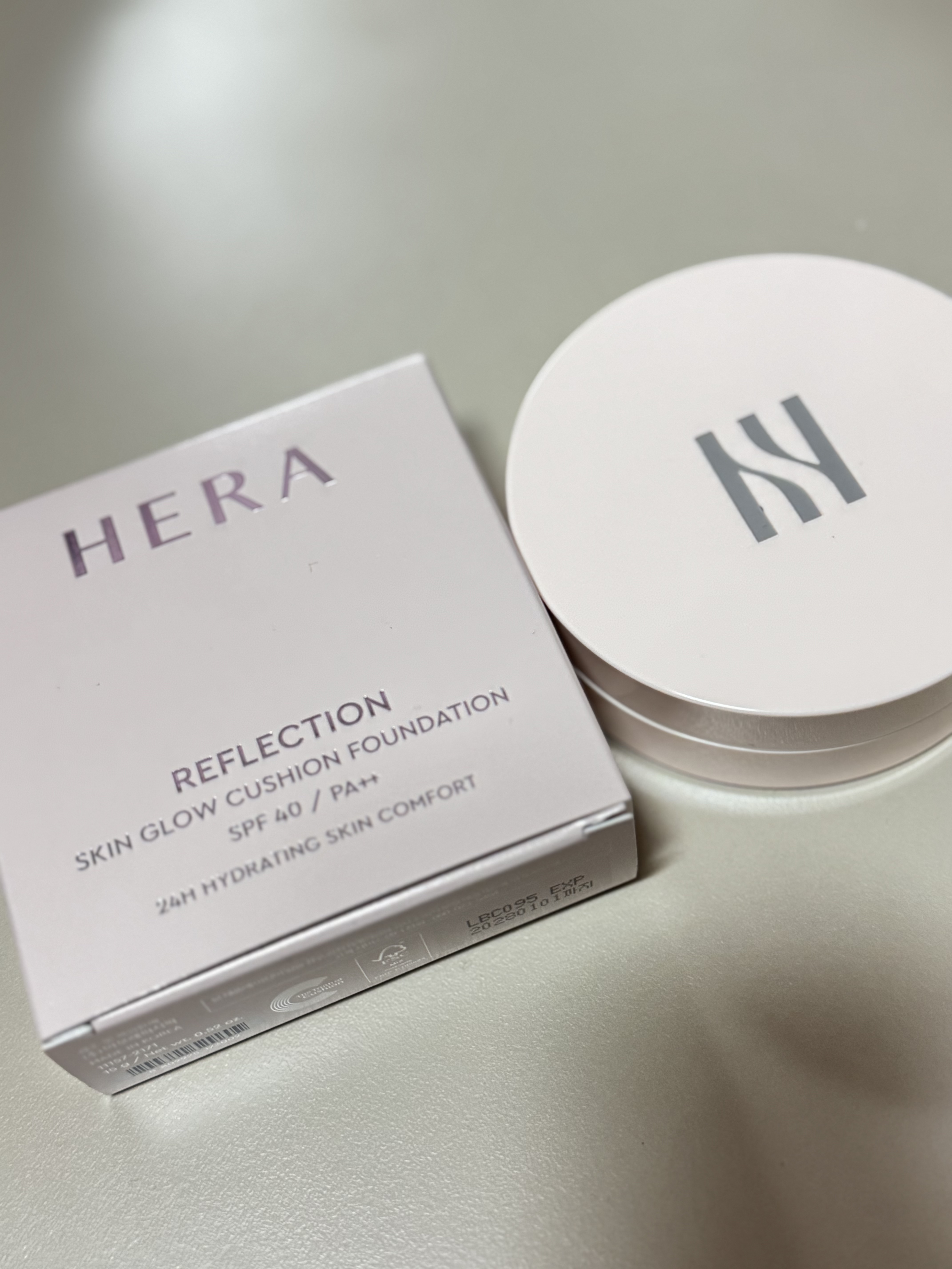 リフレクション スキン グロウ クッション ファンデーション/HERA/クッションファンデーションを使ったクチコミ（2枚目）