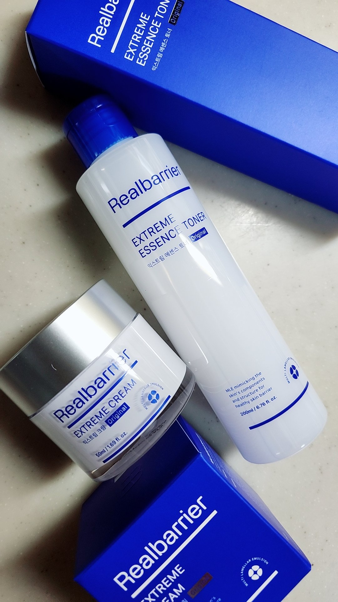 リアルバリア エクストリームクリーム オリジナル/Real Barrier/フェイスクリームを使ったクチコミ（1枚目）