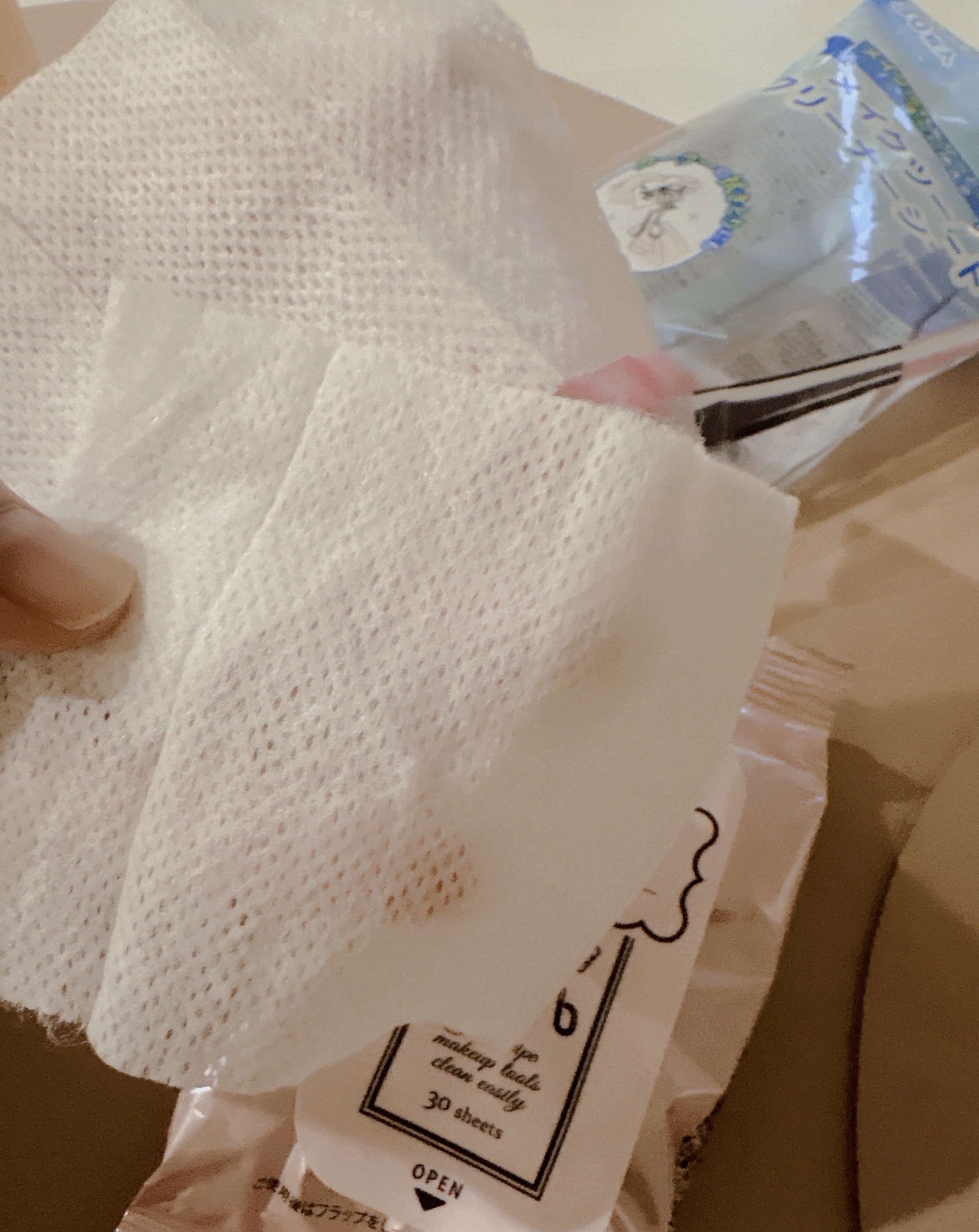 メイクツールクリーナーシート/コージー/その他化粧小物を使ったクチコミ（2枚目）