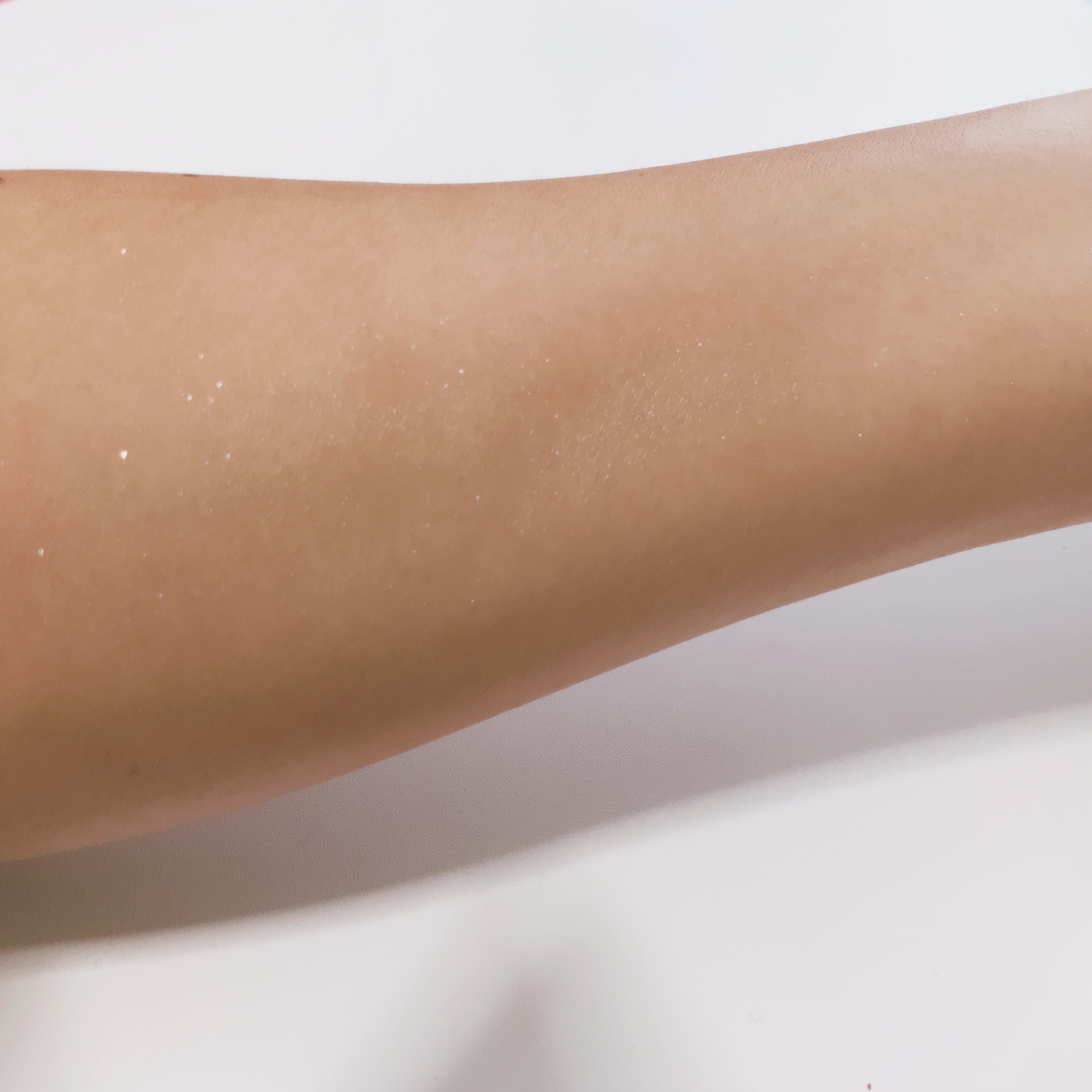 ザ・プロダクト　プリズムミラーオイル ＜ヘアオイル・スキンオイル＞/ザ・プロダクト/ヘアオイルを使ったクチコミ（3枚目）