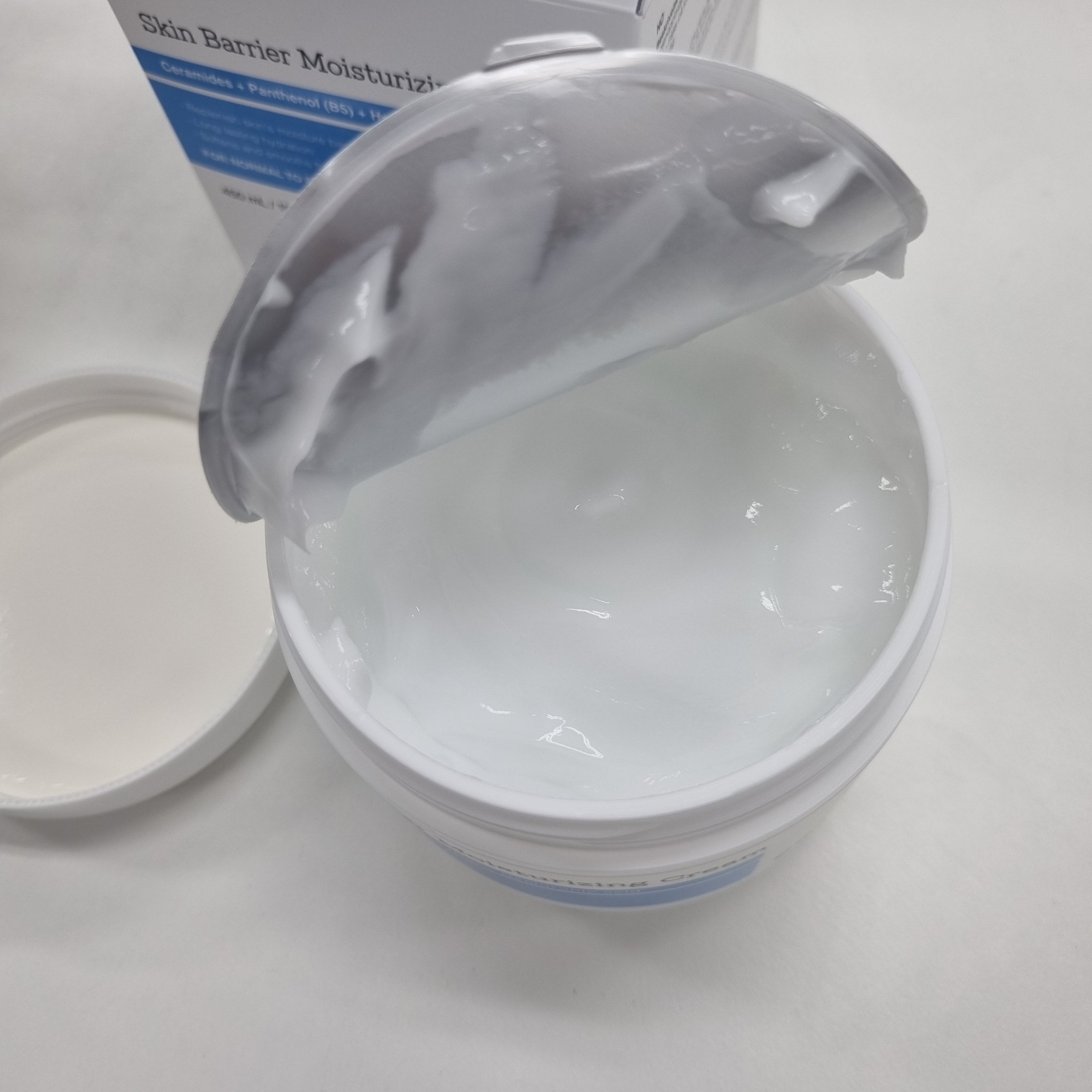 スキンバリア モイスチャライジングクリーム/COSRX/ボディクリームを使ったクチコミ（2枚目）