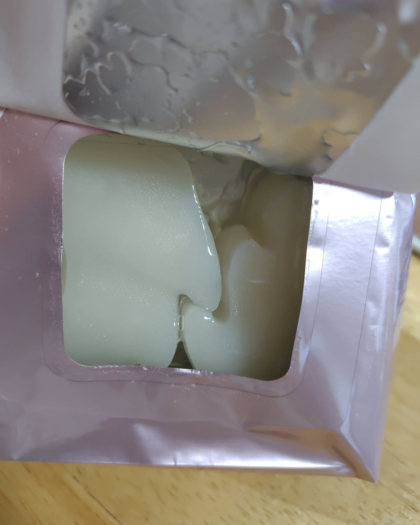 ごめんね素肌 無垢美ちゃんアイセラム/クリアターン/アイケア・アイクリームを使ったクチコミ(4枚目)