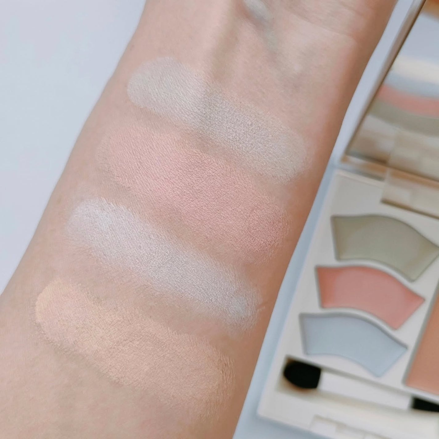 雪肌精 BLUE メルティ マイ カラー バランサー/雪肌精/パレットコンシーラーを使ったクチコミ(4枚目)