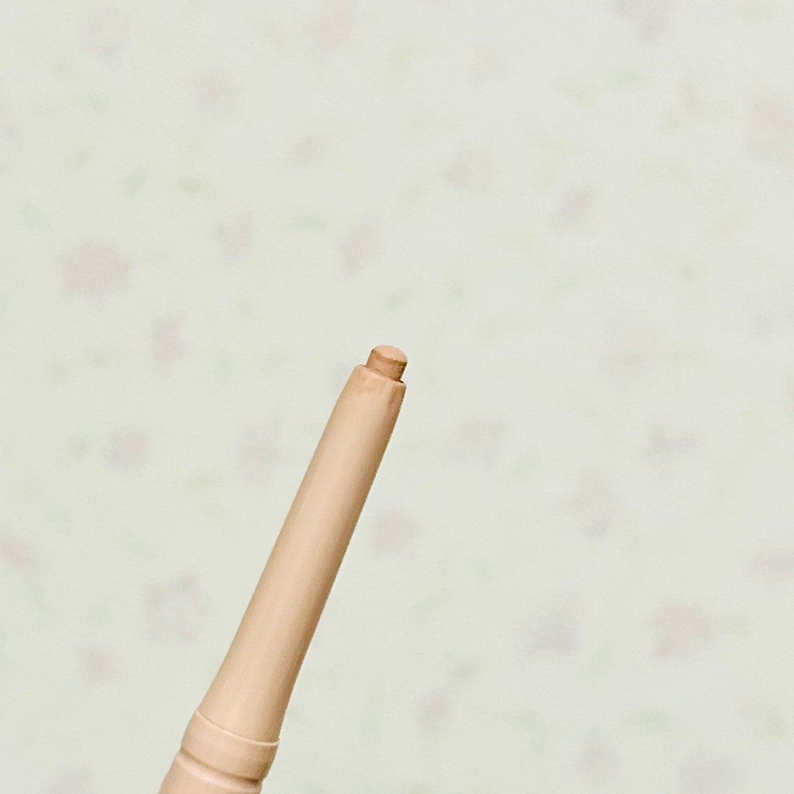 描くアイゾーンコンシーラー/CEZANNE/ペンシルコンシーラーを使ったクチコミ(3枚目)